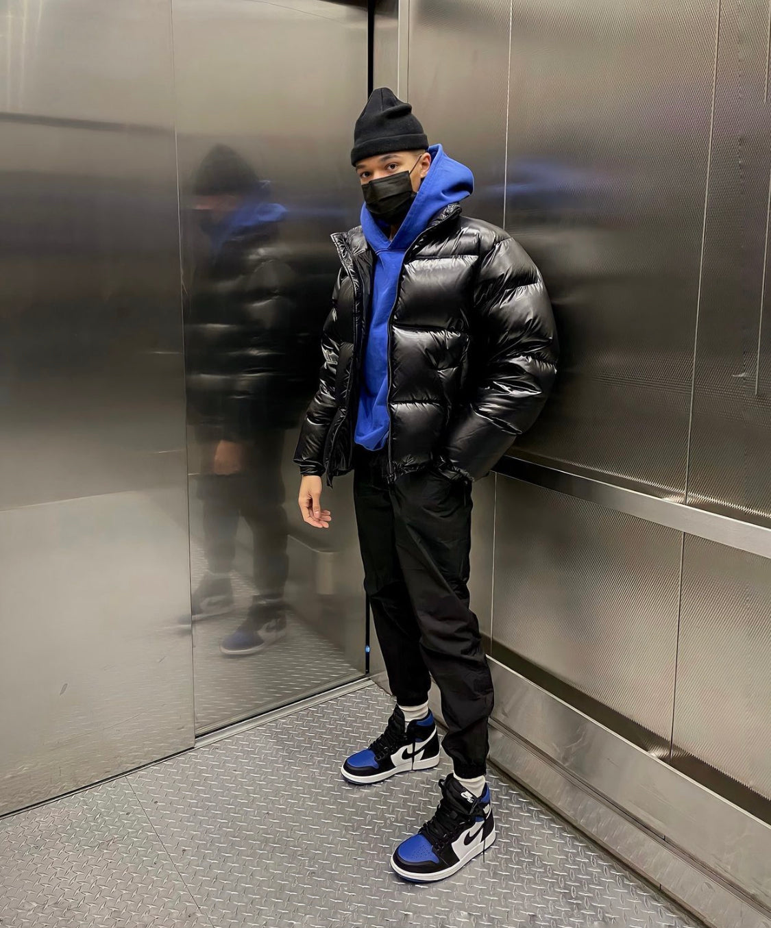 Air Jordan 1 Retro High Royal Toe