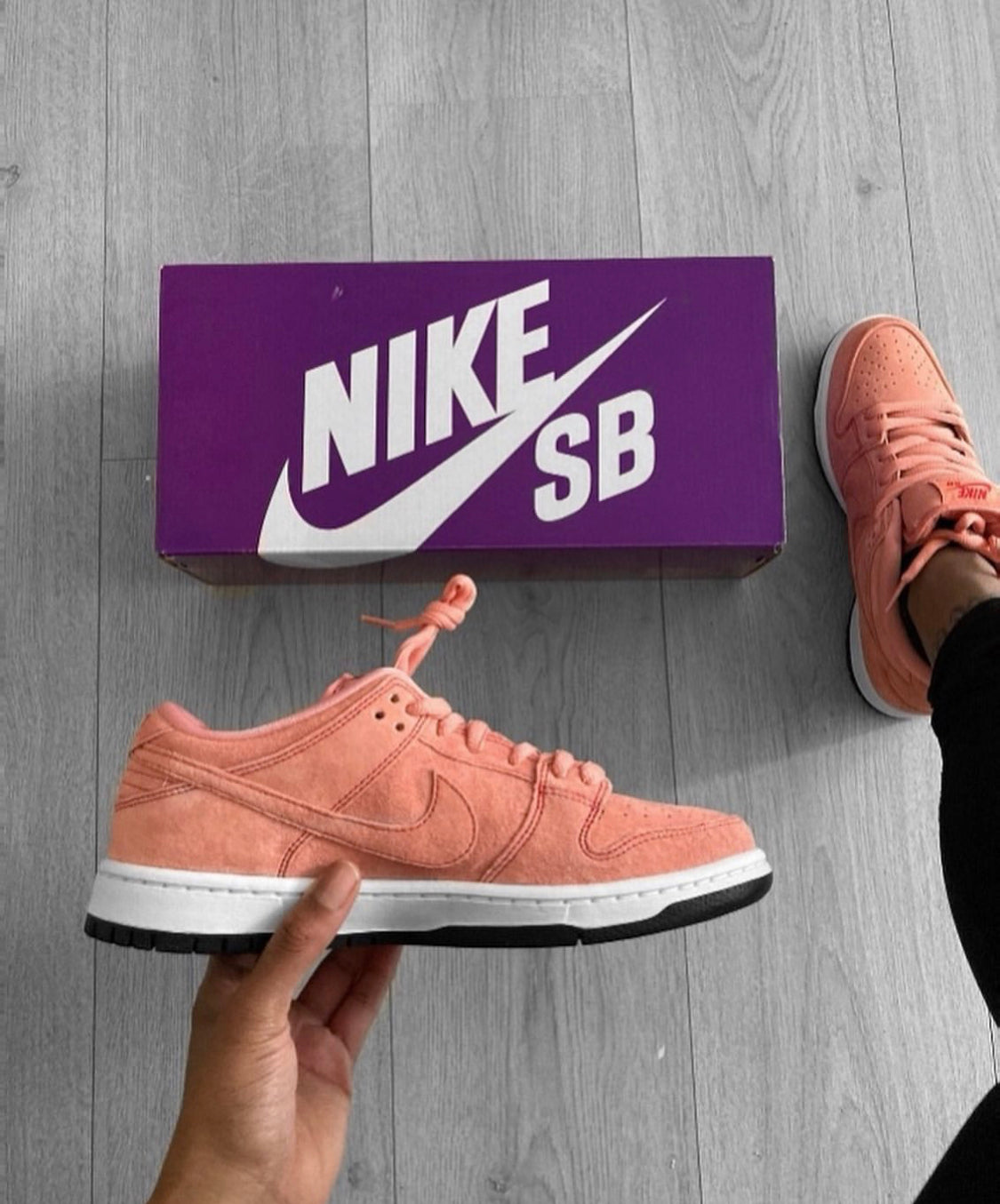 Sb dunk Low “Pink Pig”
