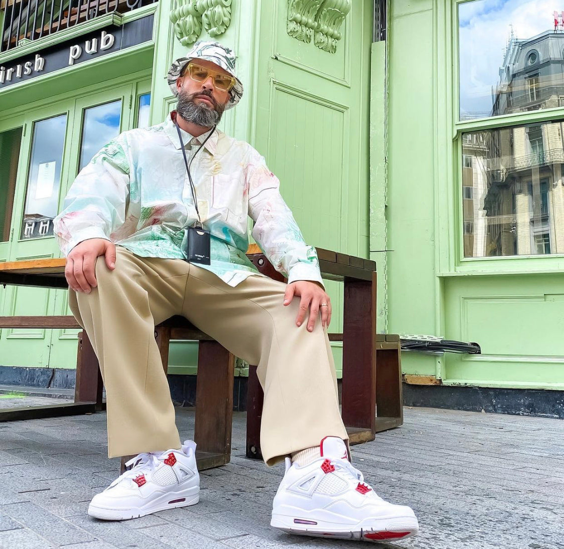 Air Jordan 4 “ Metallic Red ”