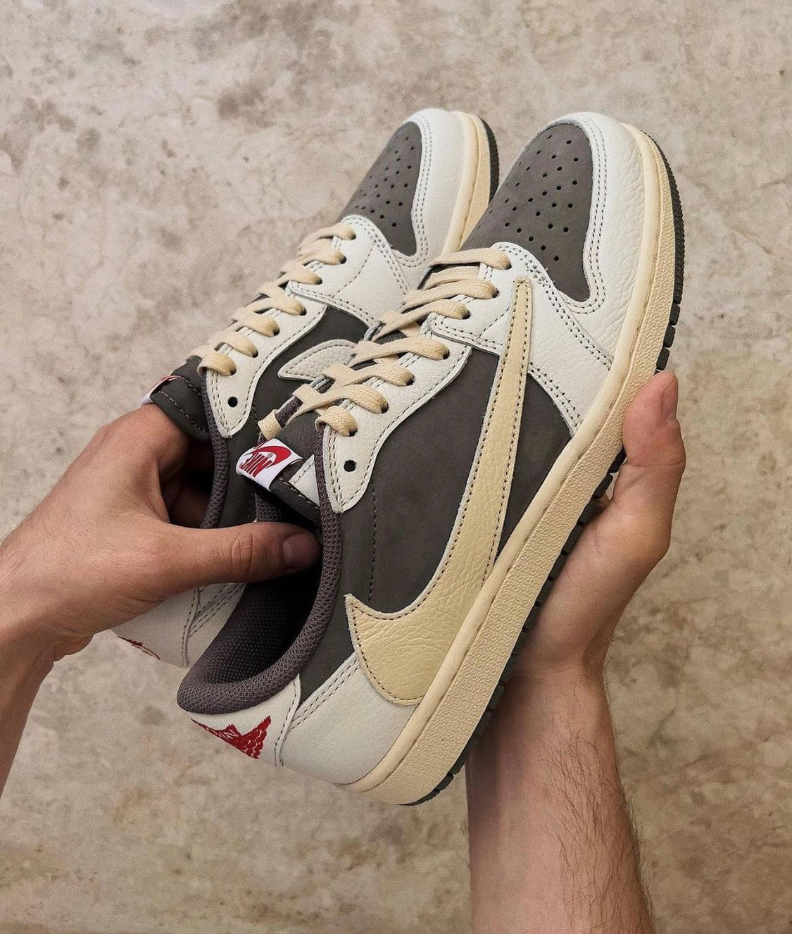 Travis Scott x Air Jordan 1 Reverse Mocha