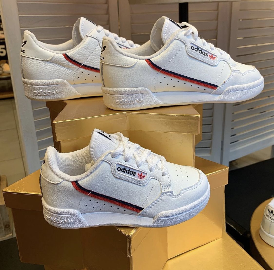 Continental 80 “ White “