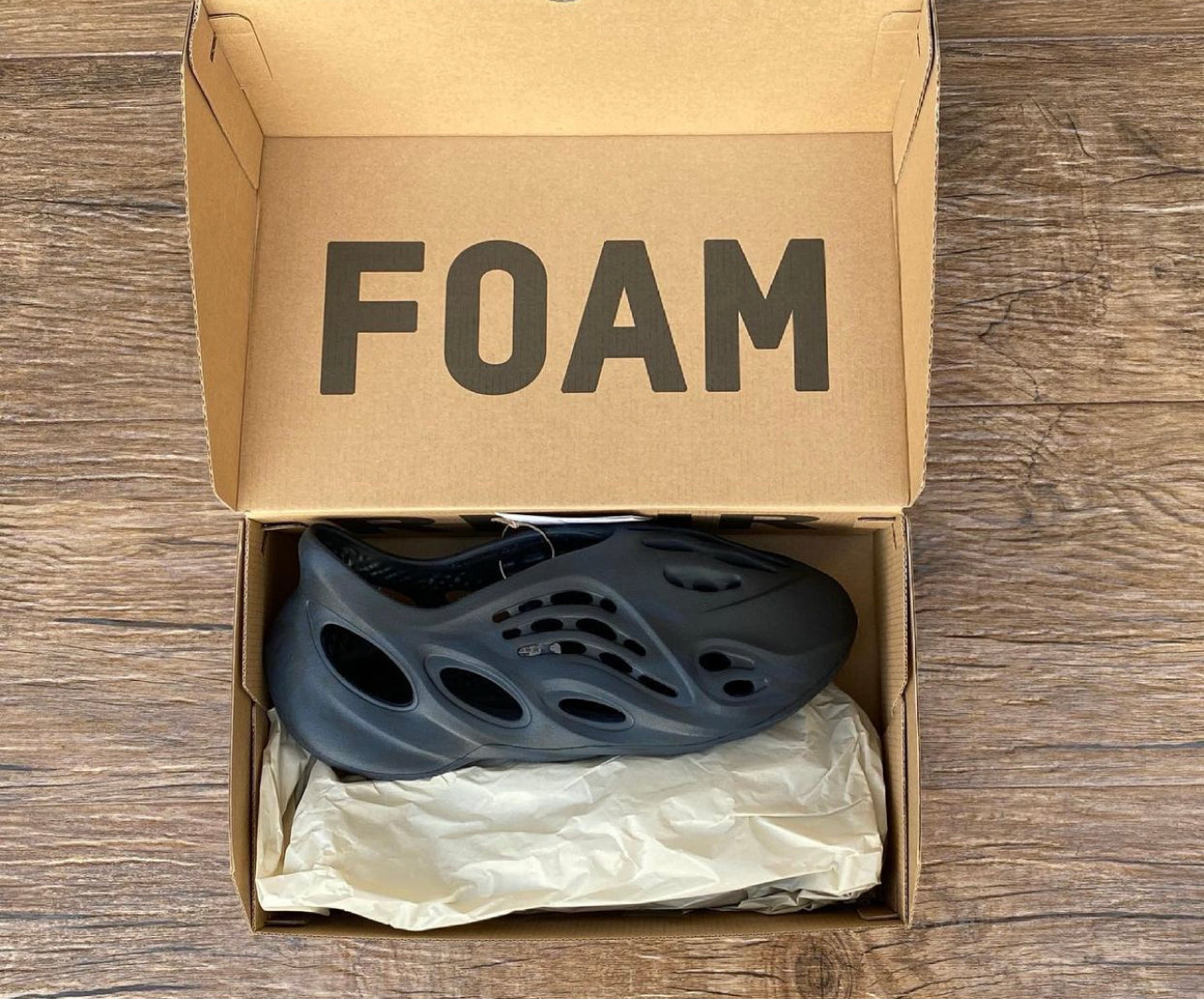 Yeezy Foam RNNR Mineral Blue