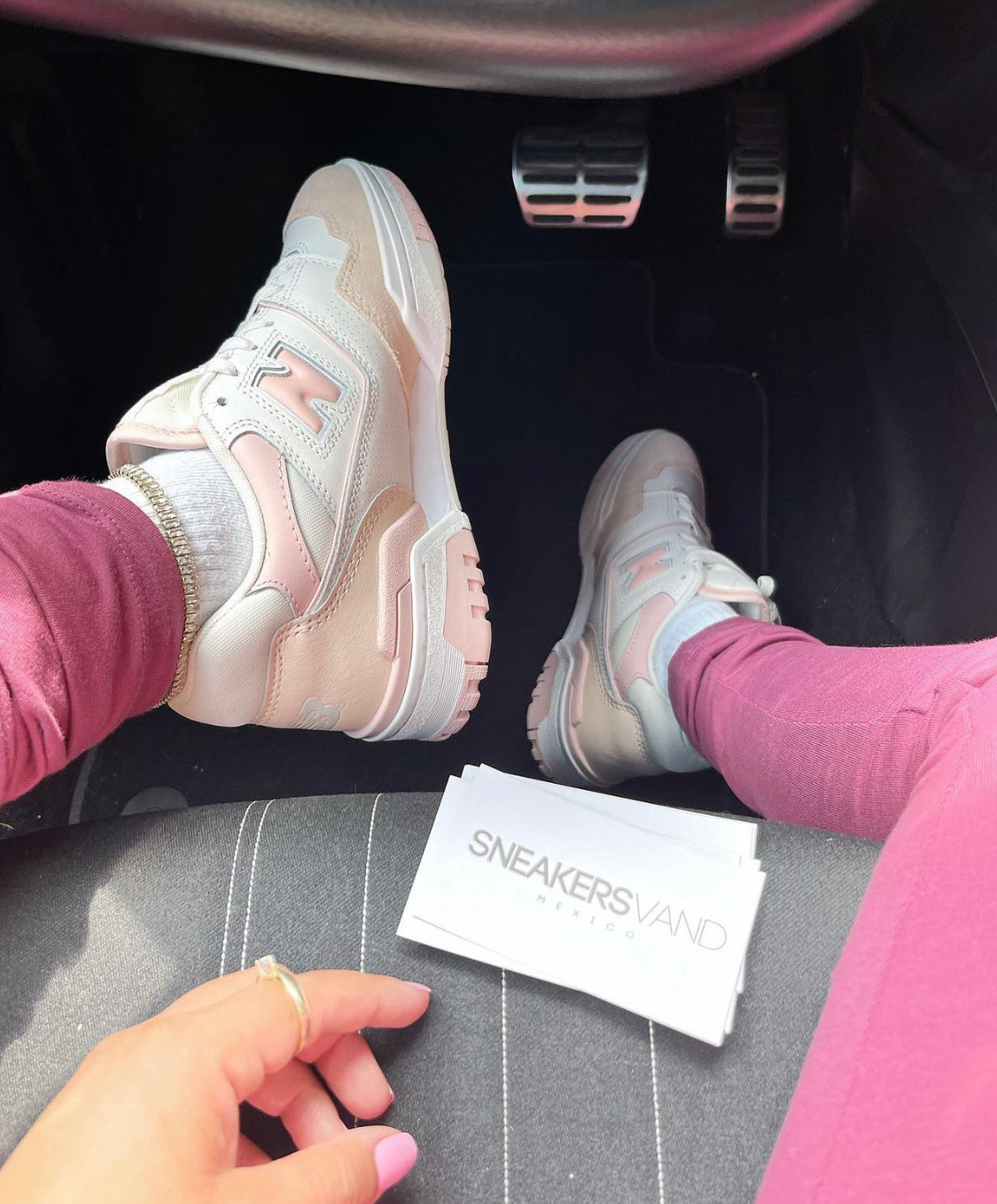 WMNs NB Balance 550 Pink Haze