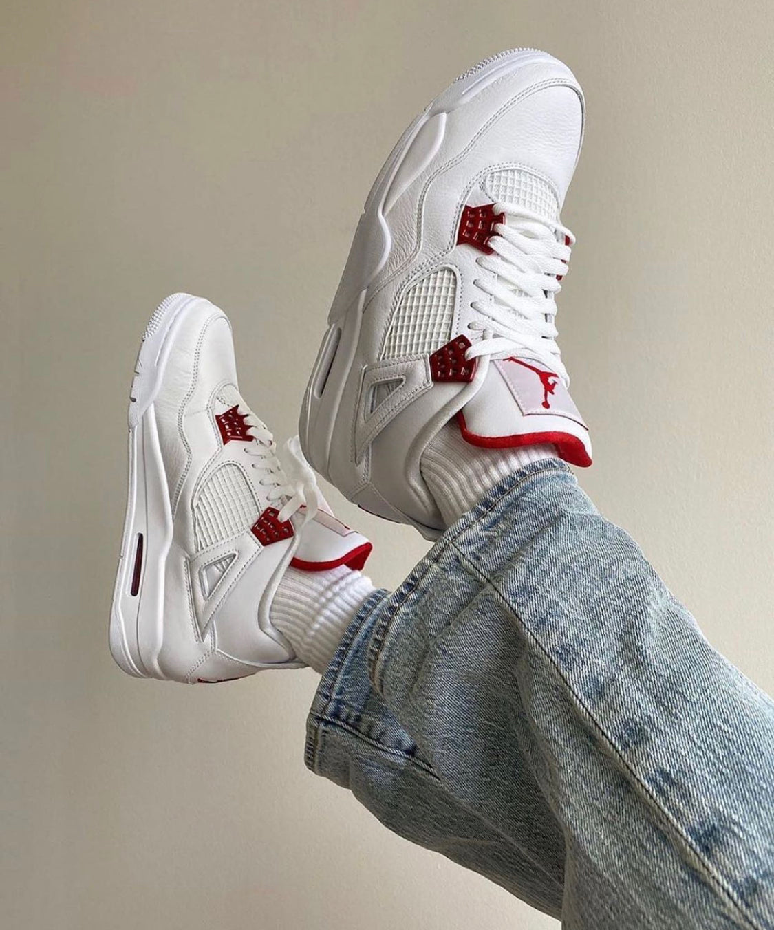 Air Jordan 4 “ Metallic Red ”