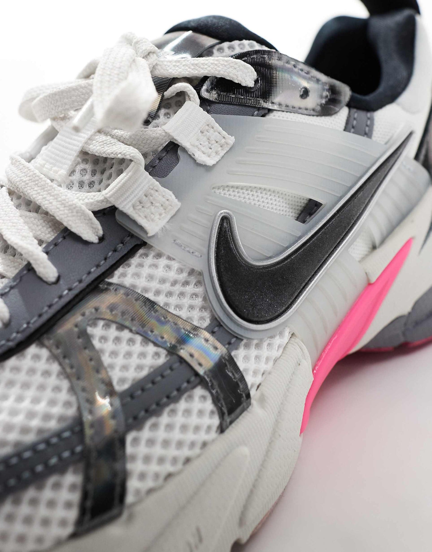 WMNs V2K Run Year Of The Dragon