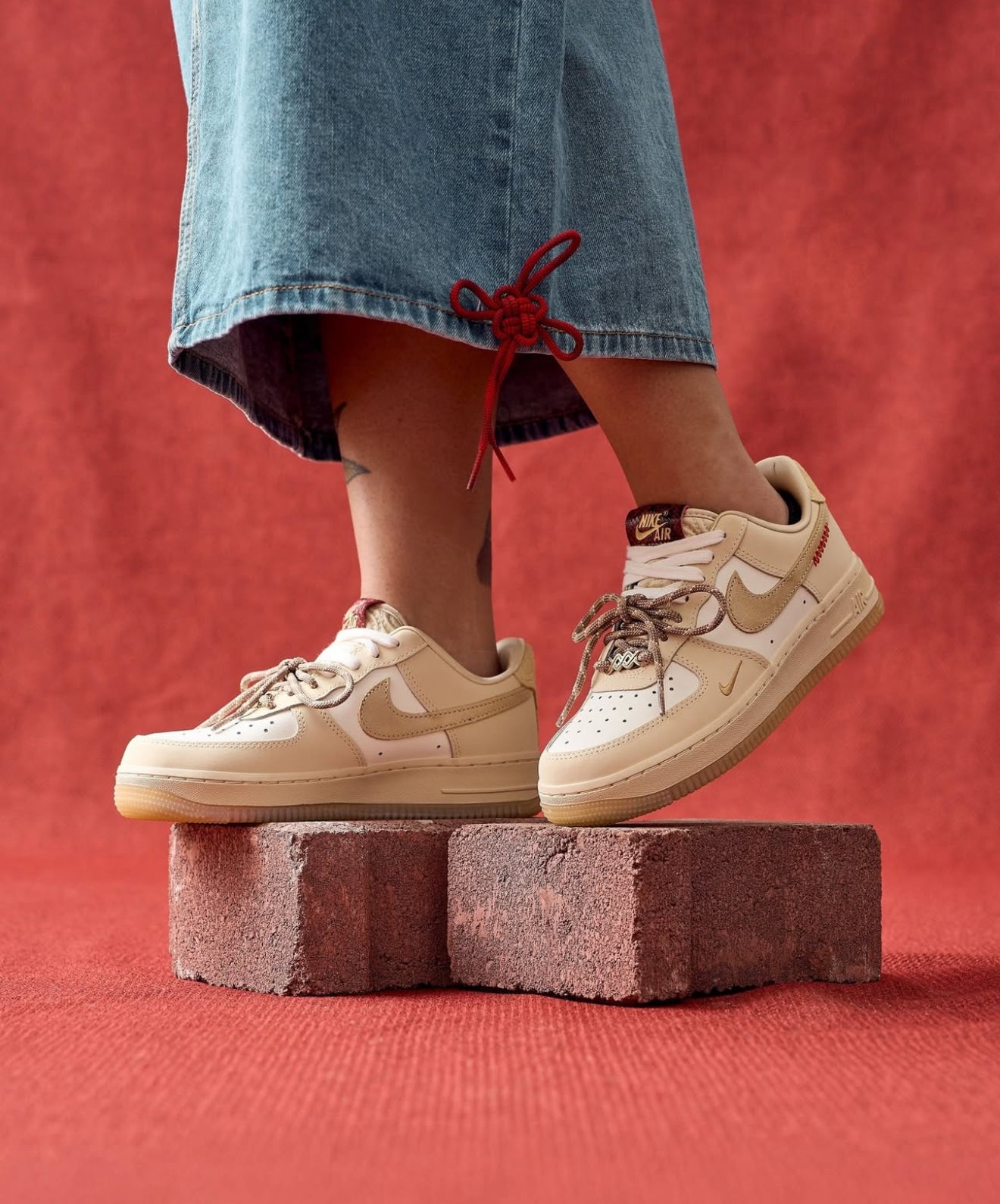 WMNs Airforce 1 Low Year of the Snake