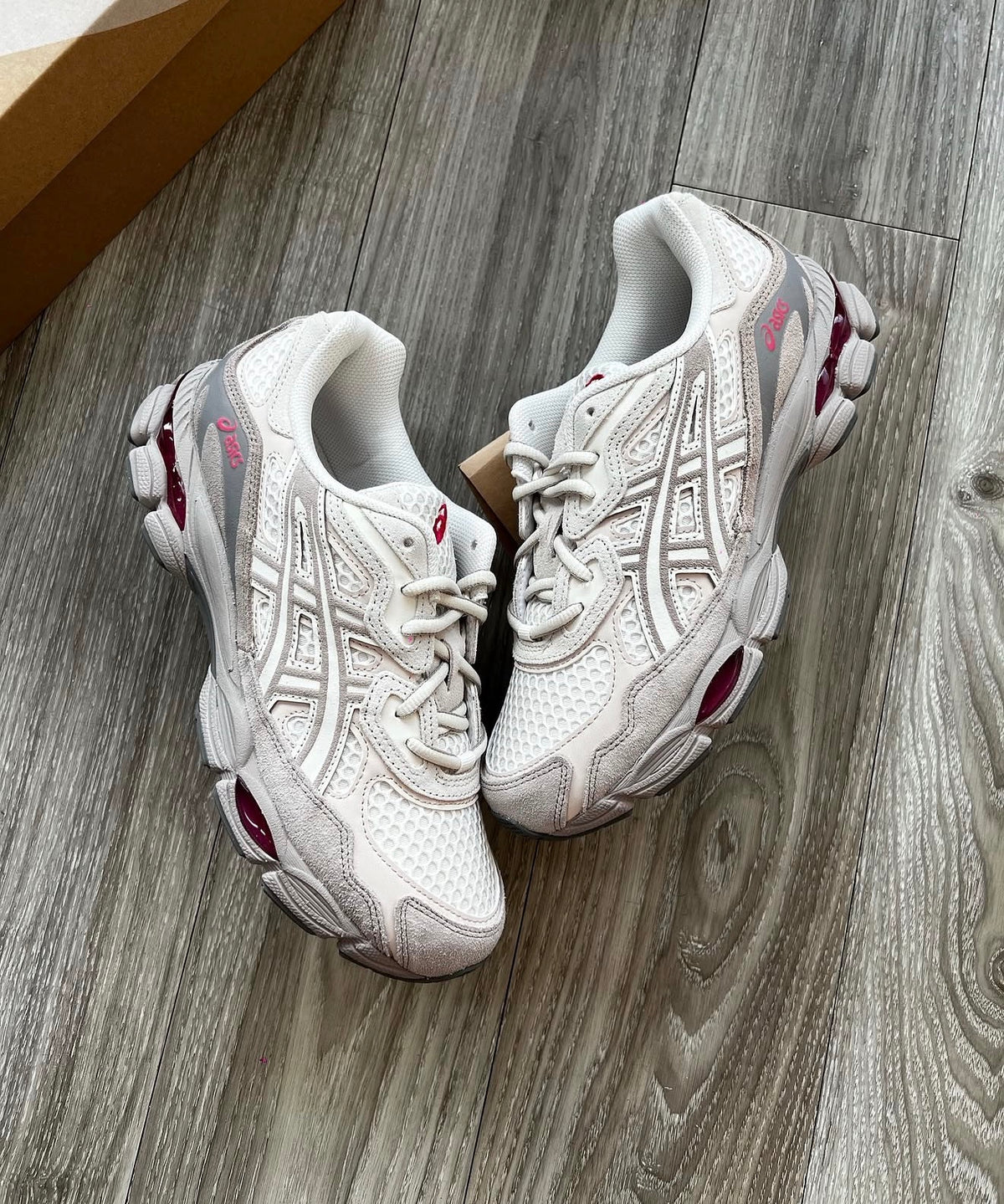 Gel-NYC Cream Moonrock