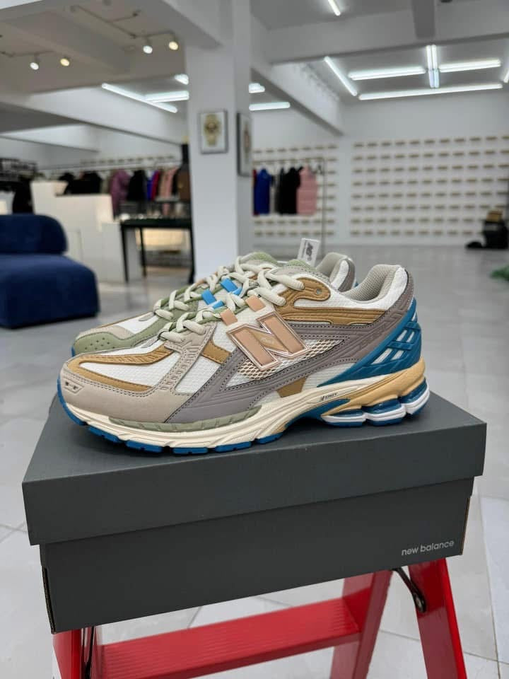 NB Balance 1906U Concepts Hours and Days