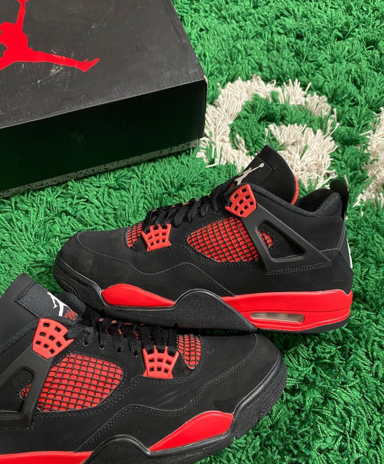 Air Jordan 4 Retro “ Red Thunder “