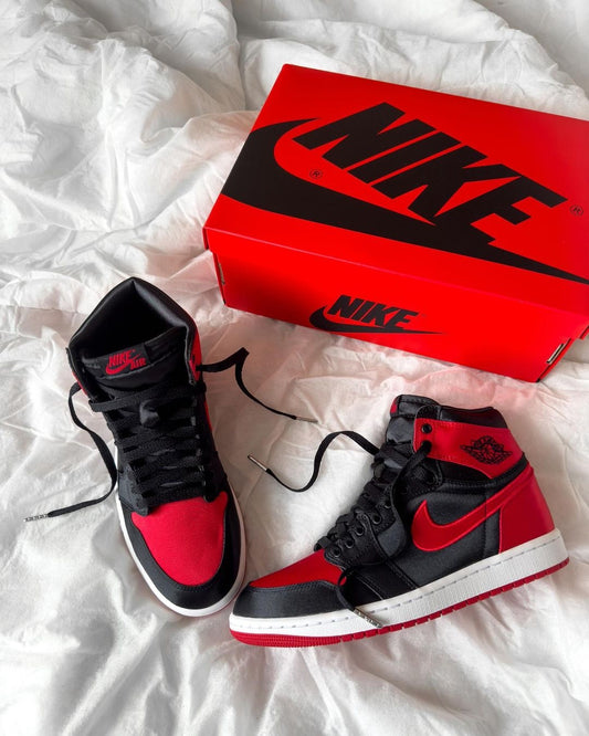 Air Jordan 1 High “ Satin “