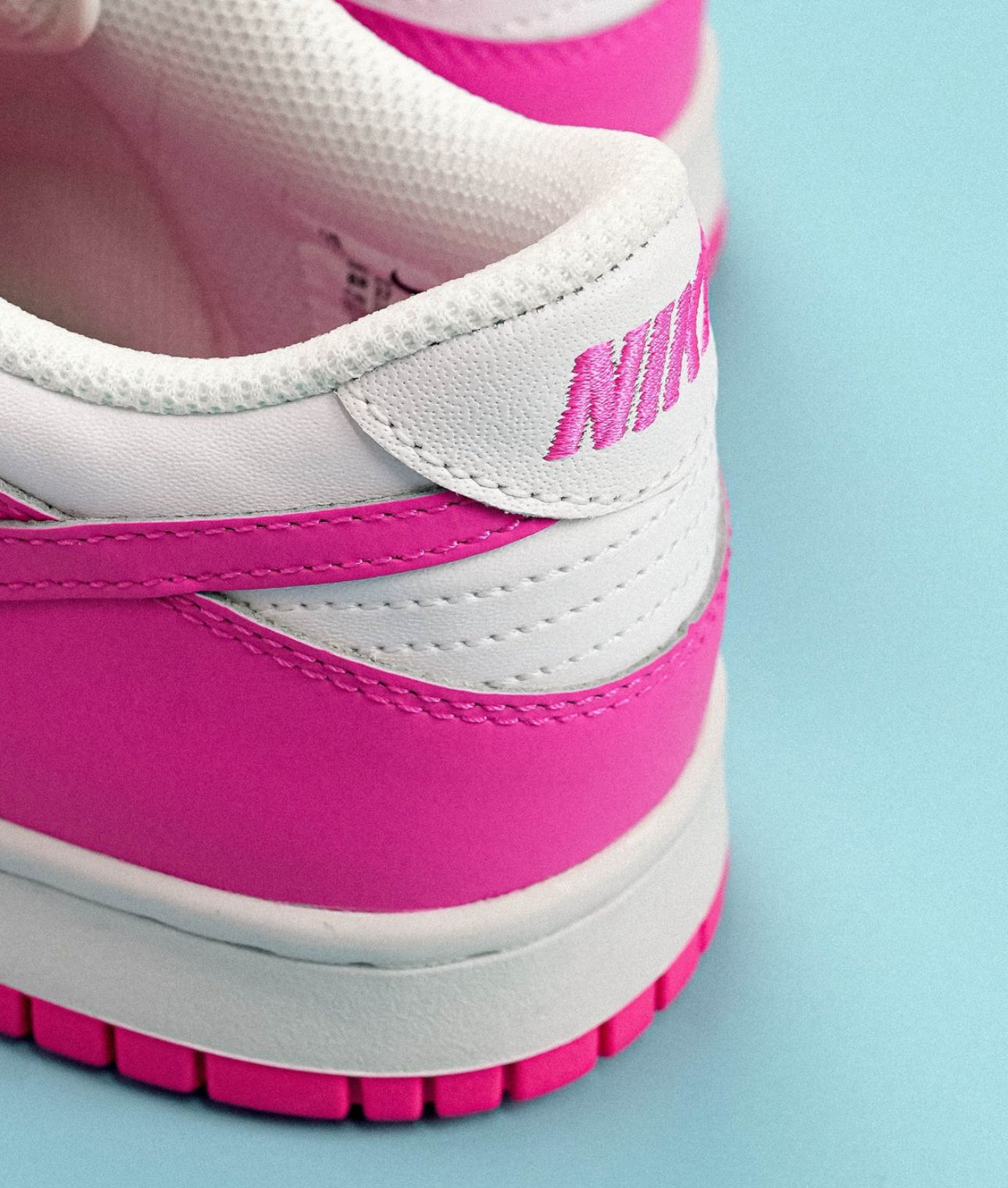 WMNs Dunk Low Laser Fuchsia