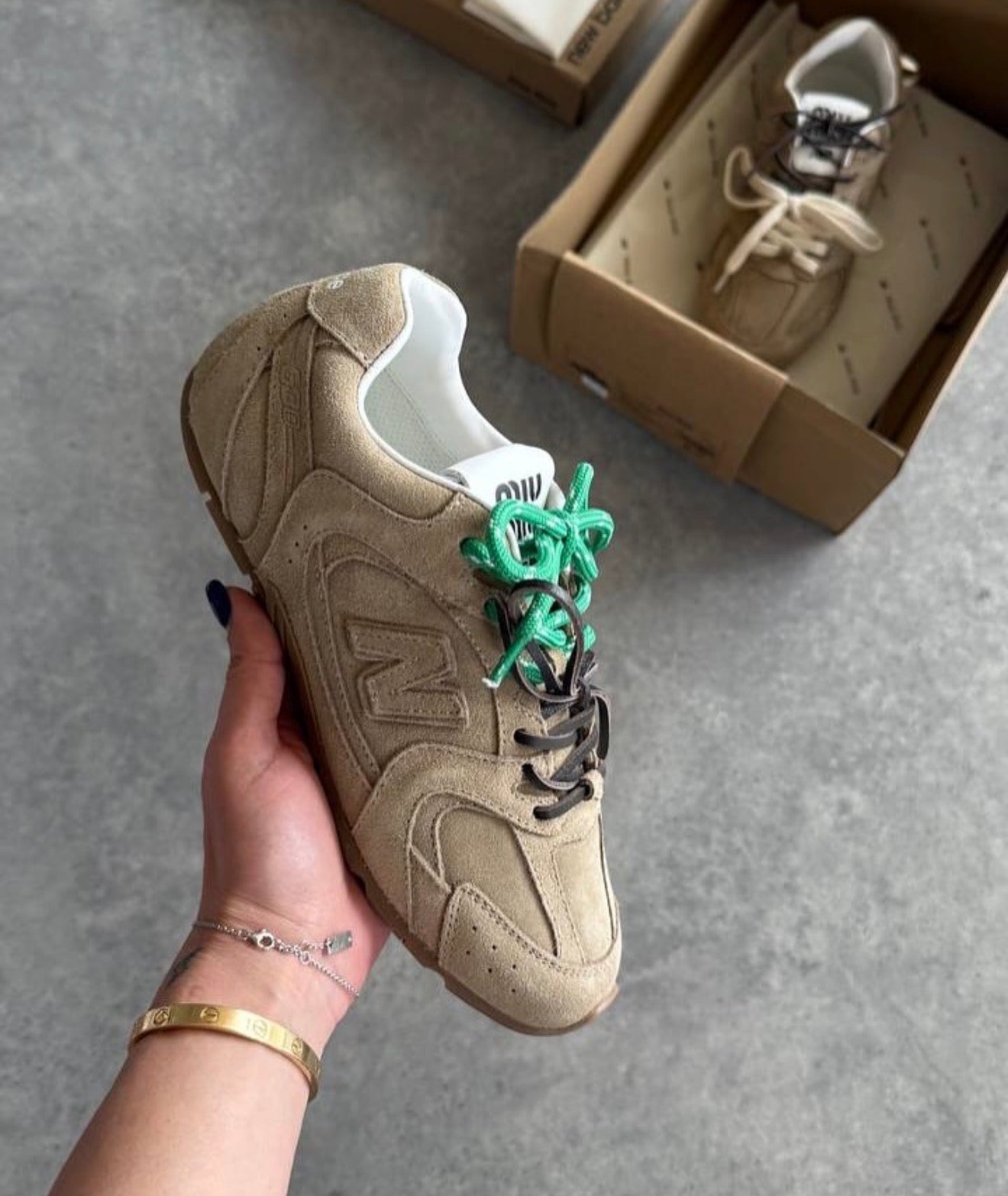 WMNs NB Balance 530 SL Miu Miu Ecru