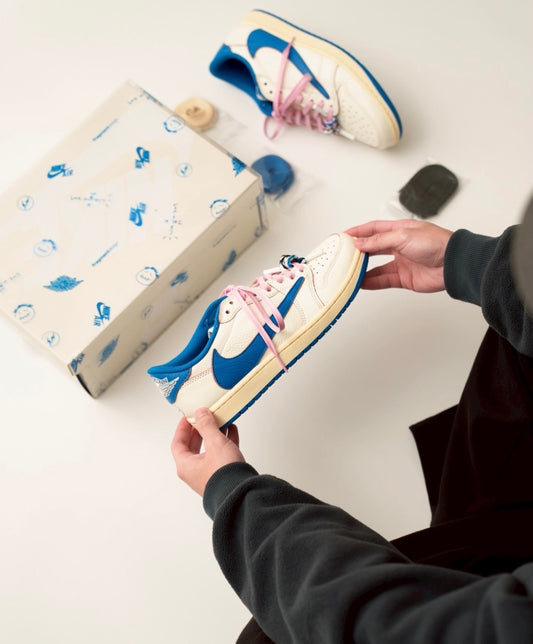 Air Jordan 1 Retro Low OG SP Fragment x Travis Scott Sail Military Blue