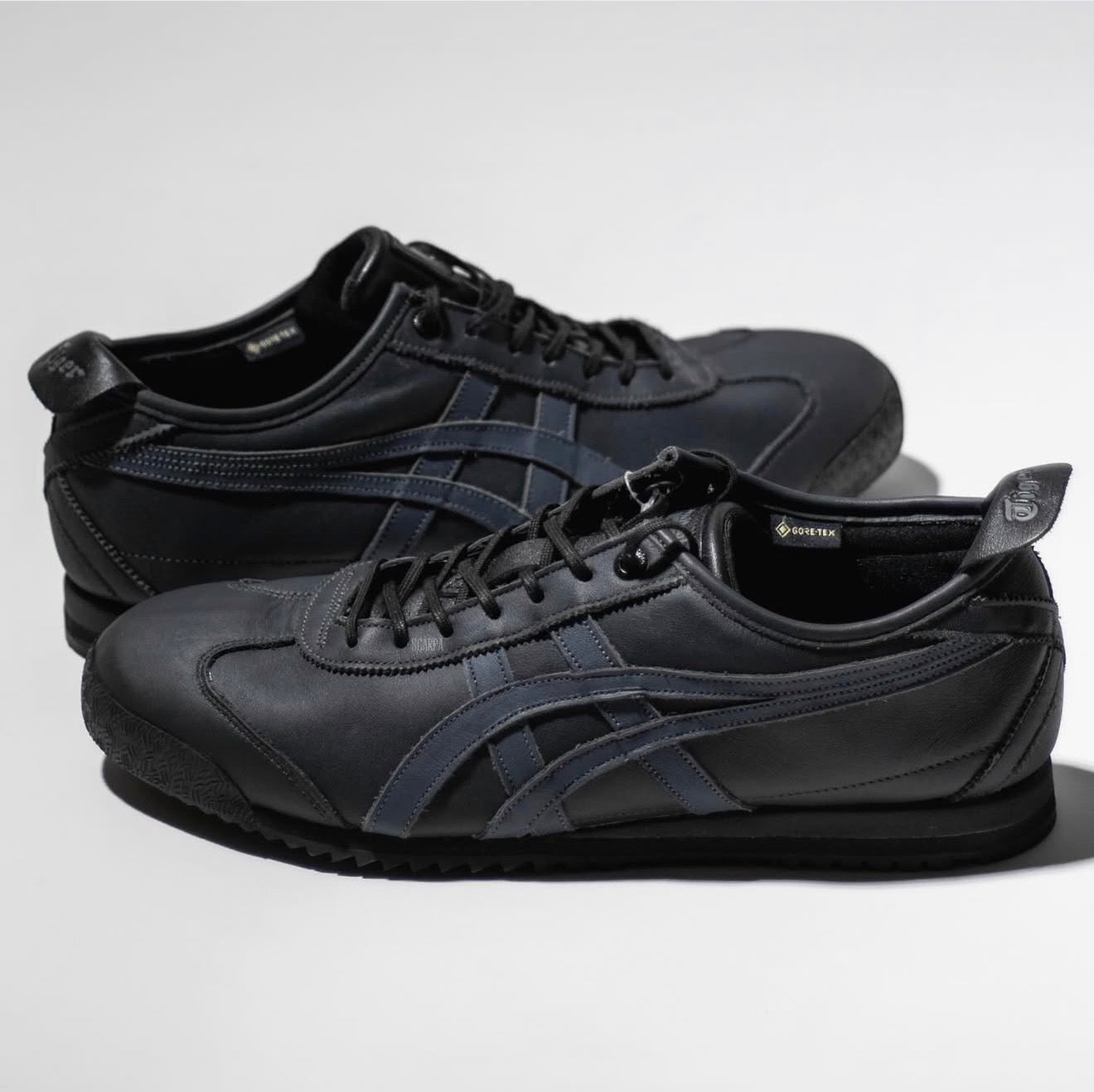 Mexico 66 SD Lace Up Black Grey