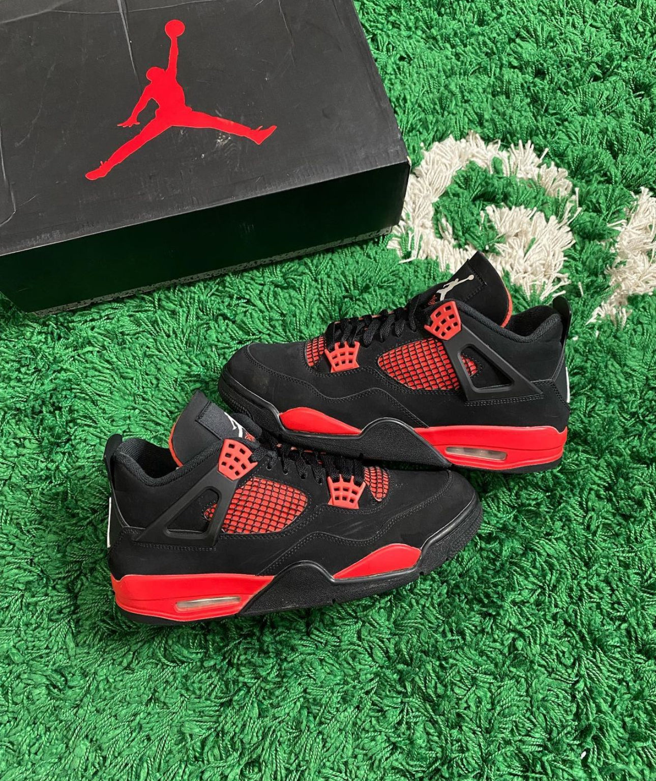 Air Jordan 4 Retro “ Red Thunder “