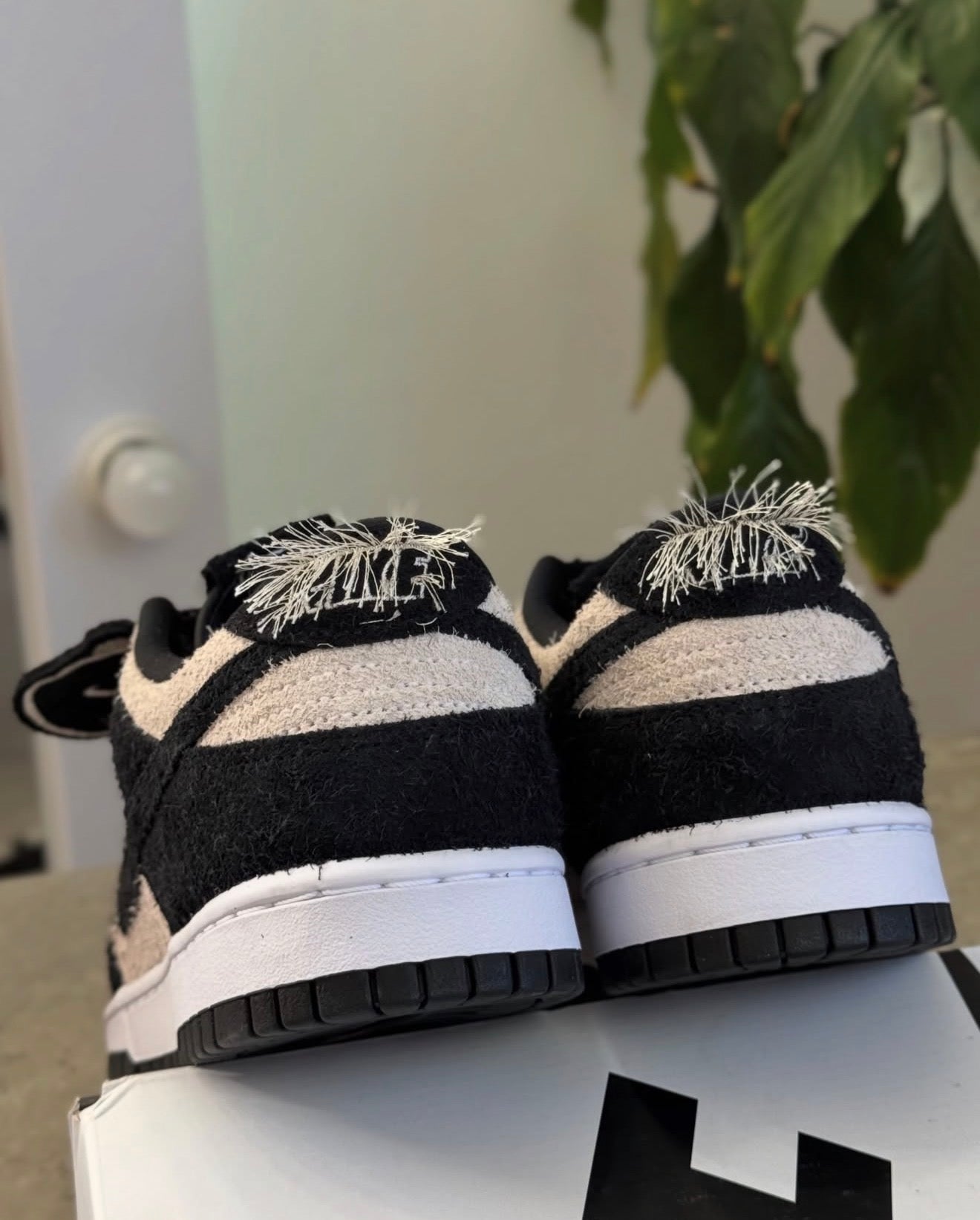 Dunk Low Retro SE Panda-Monium White Black Suede