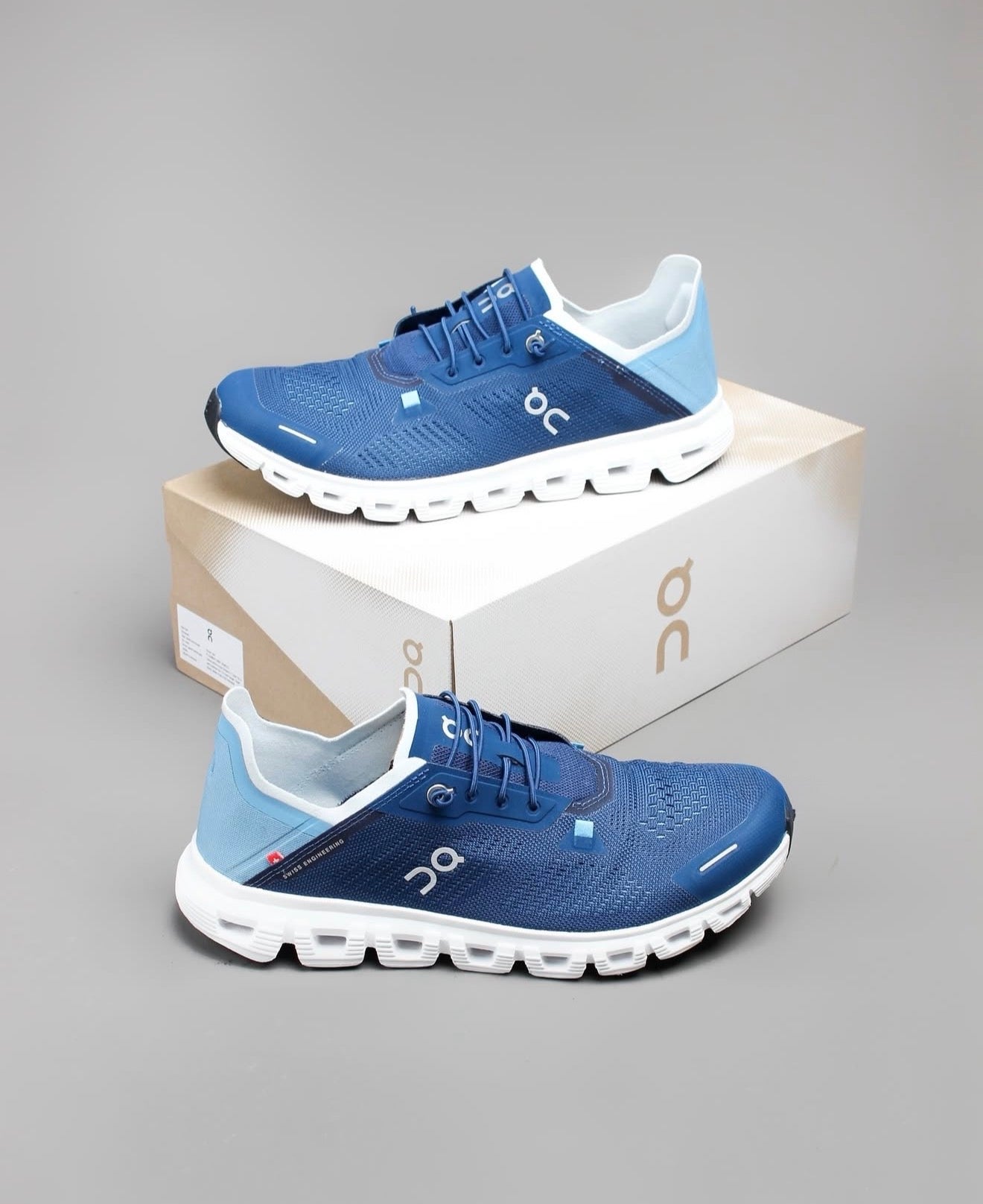 On Running Cloud 6 Coast Tempest Niagara