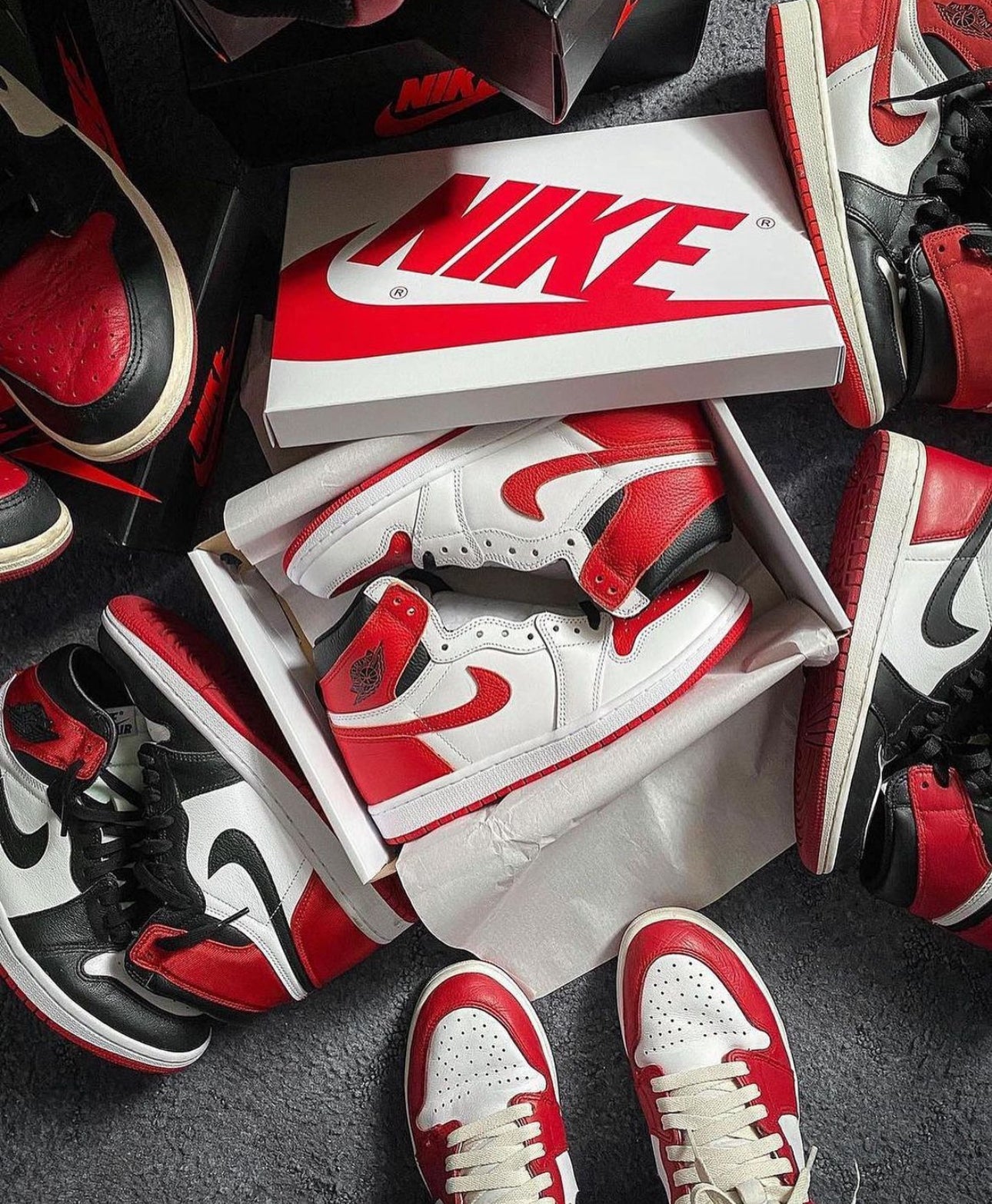 Air Jordan Retro 1 High “ Heritage ”