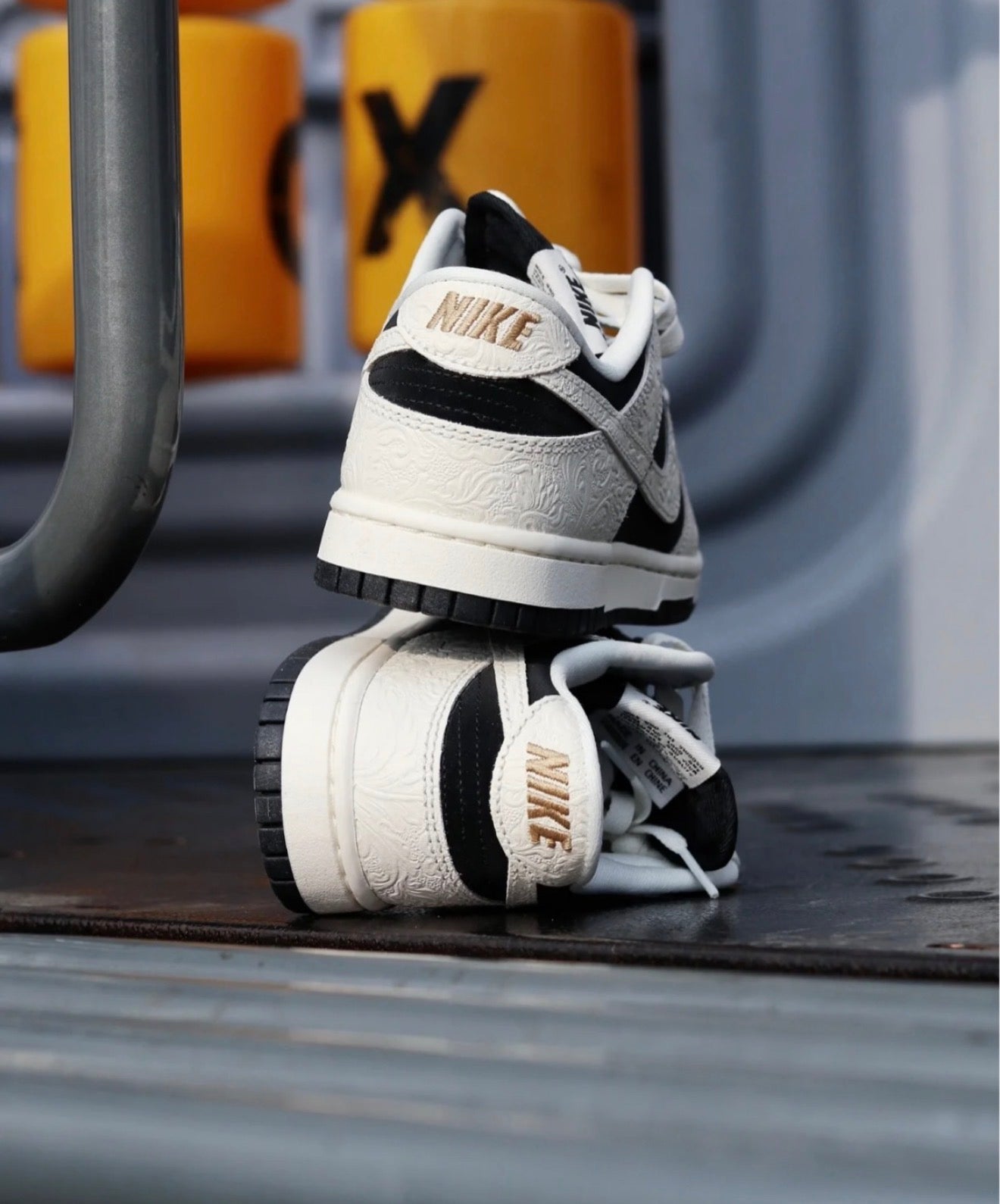 Dunk Low Embossed Black Sail
