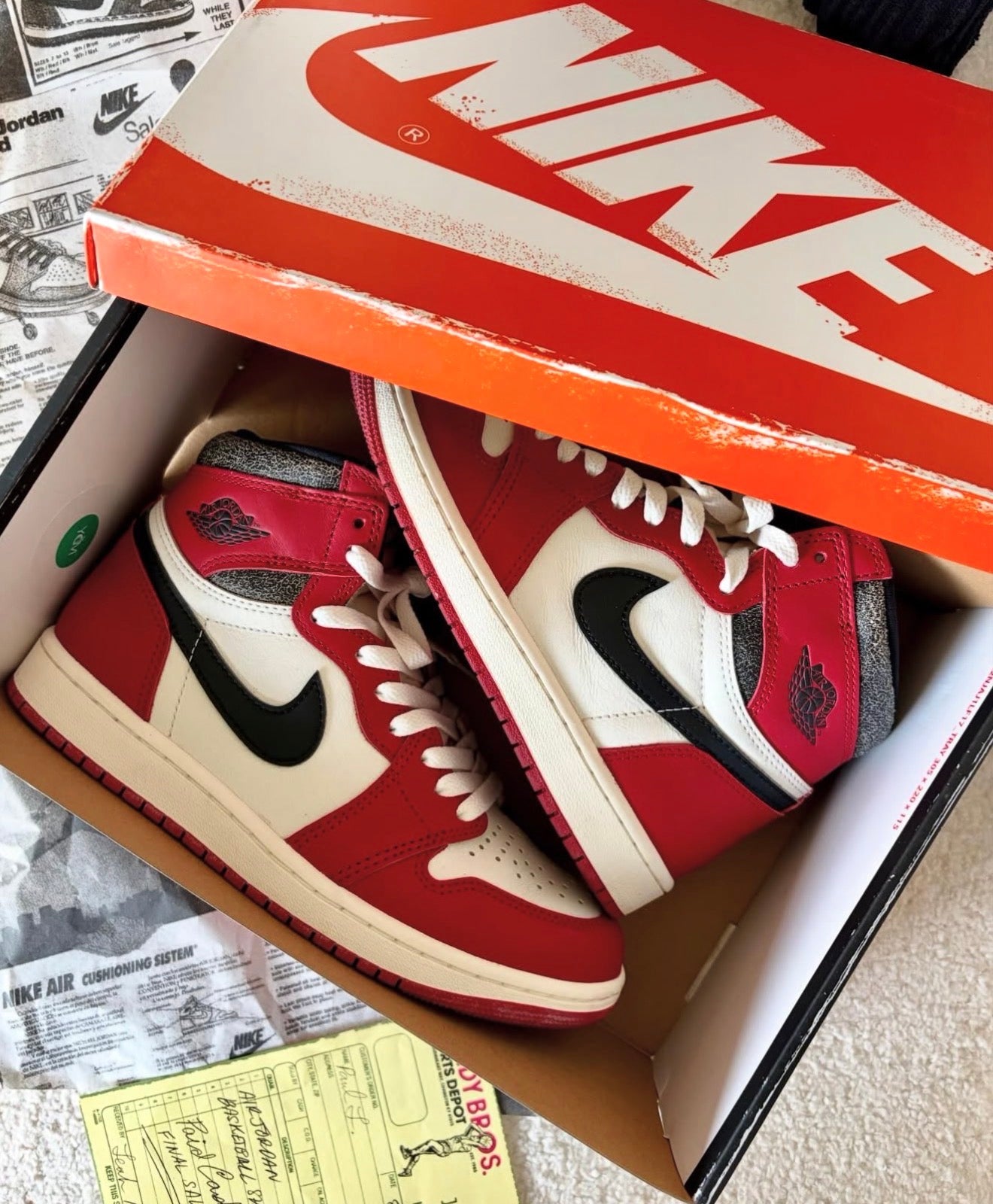 Air Jordan 1 High Lost & Found