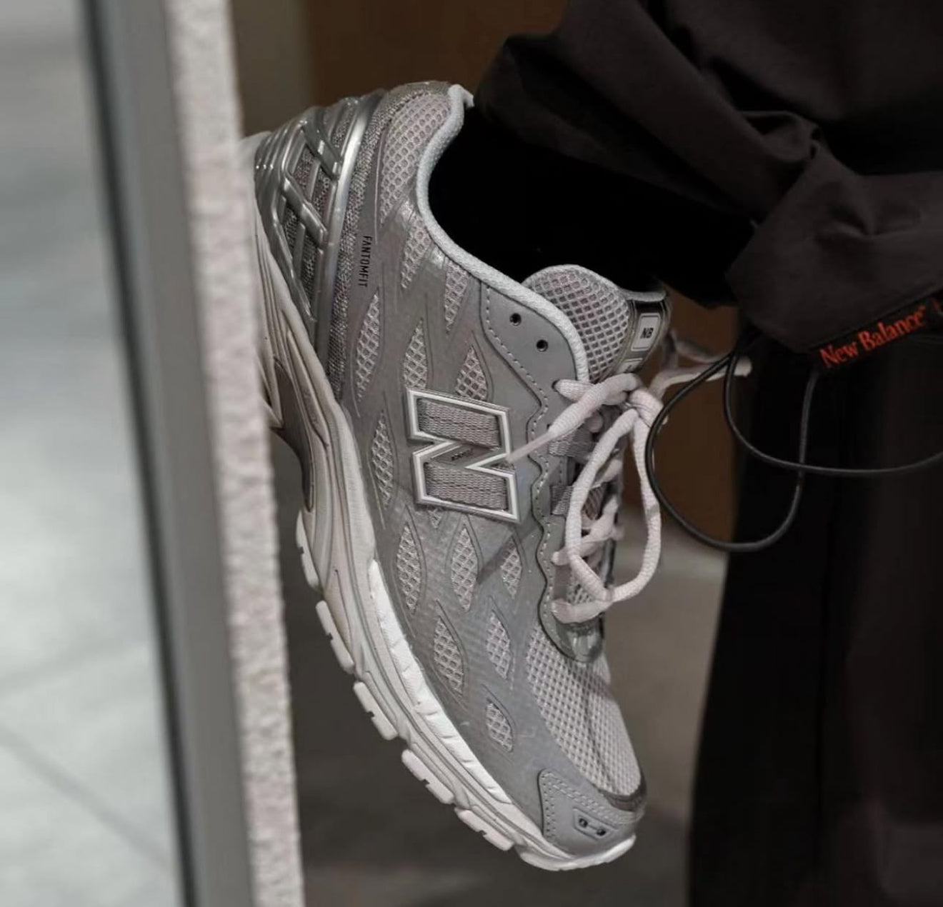 NB Balance 1906W Silver Metallic