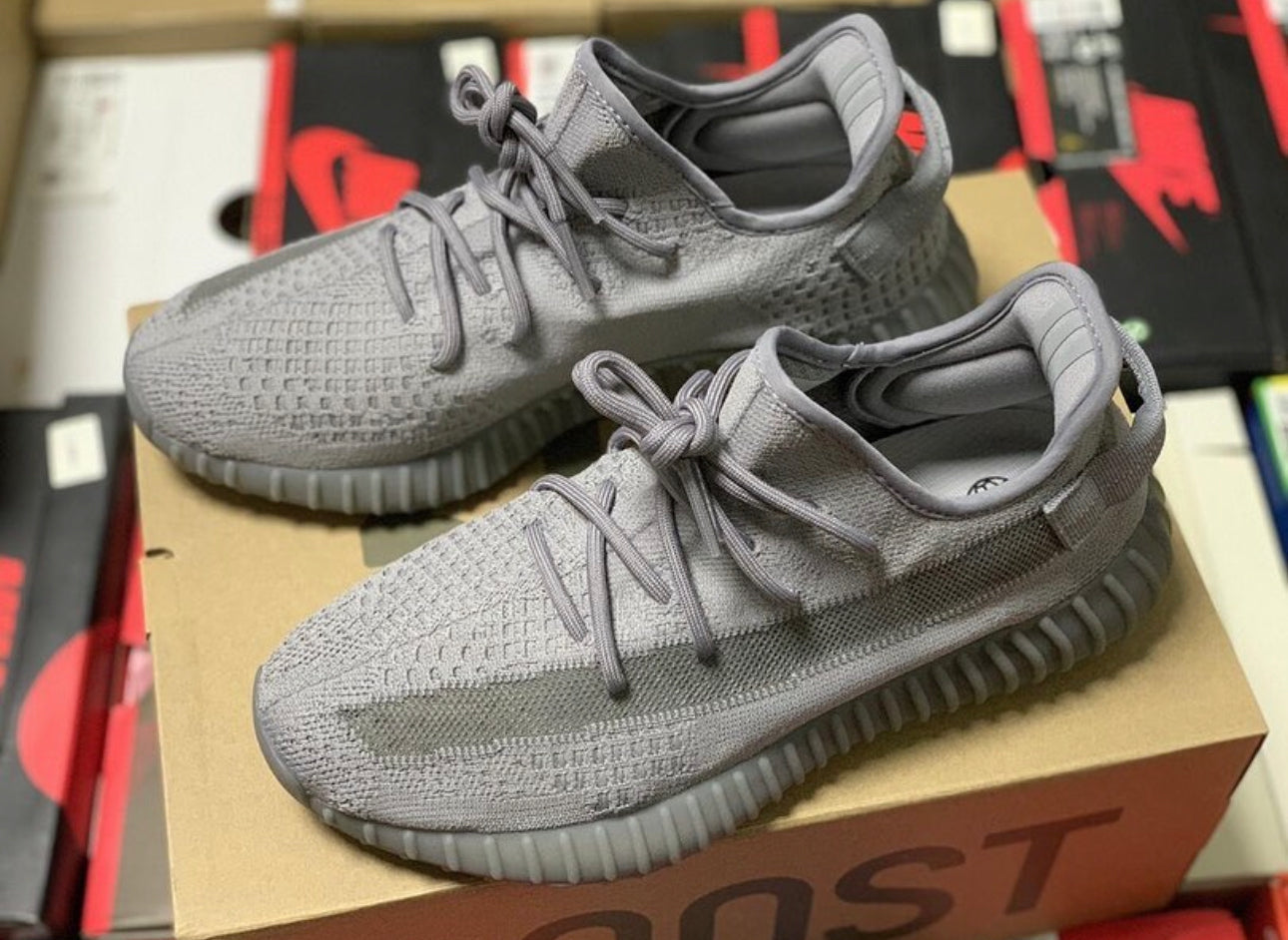 Yeezy Boost 350 V2 “ Space Ash “