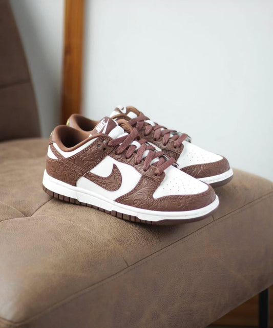 Dunk Low Embossed Baroque Sail Fauna Brown