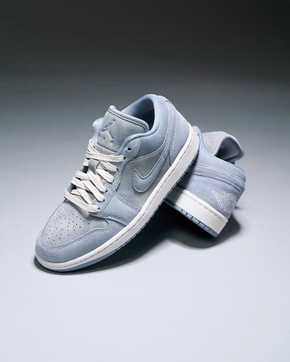 AJ 1 Low Obsidian Mist