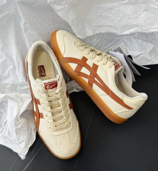 Onitsuka Tiger Tokuten “ Caramel Cream “