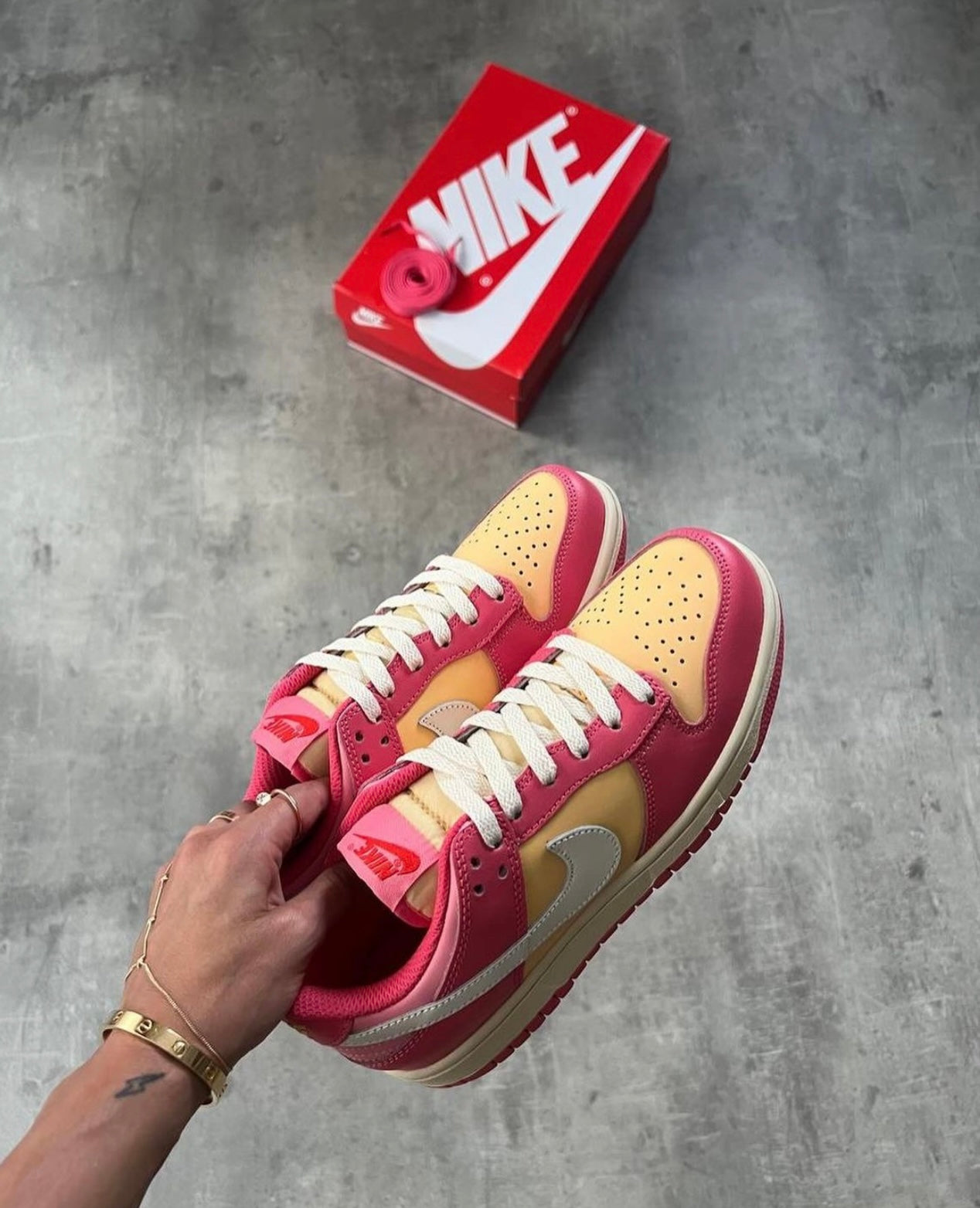 Dunk Low “Strawberry - Peach/Cream”