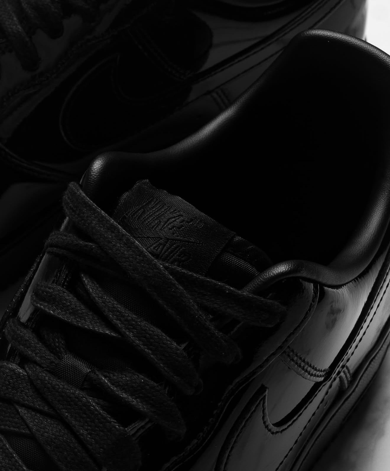 Airforce 1 Low Patent Leather Triple Black