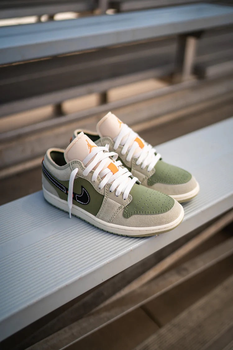 Air Jordan 1 Low SE Craft Inside Out “ Light Olive “