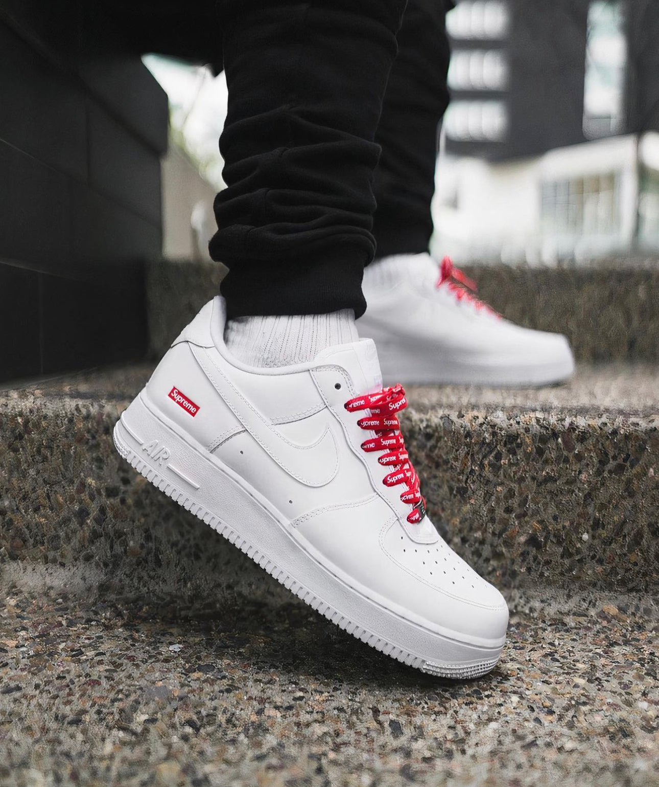 Supreme x Airforce 1 Low “White”