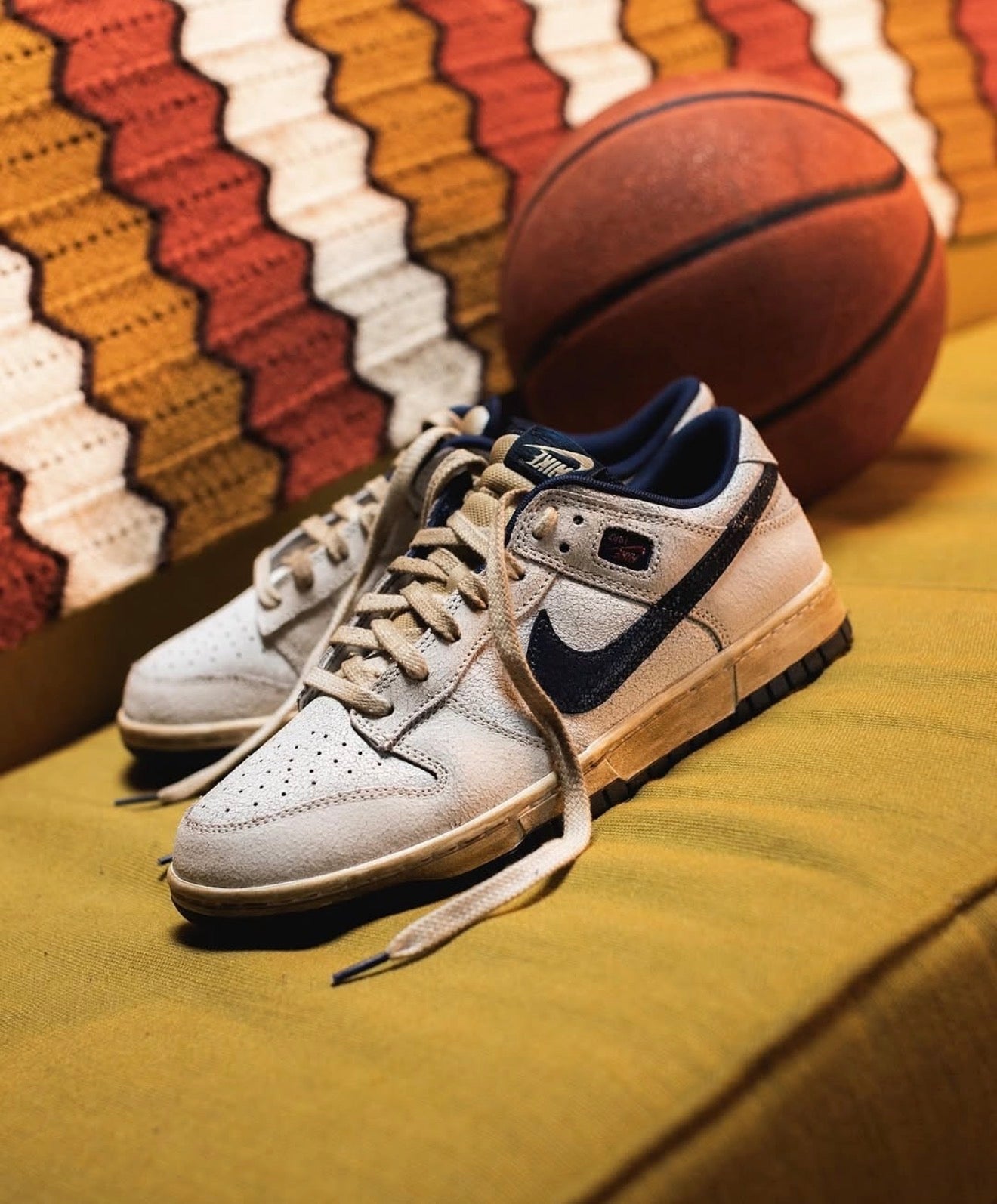 Dunk Low Stranger Things Phantom