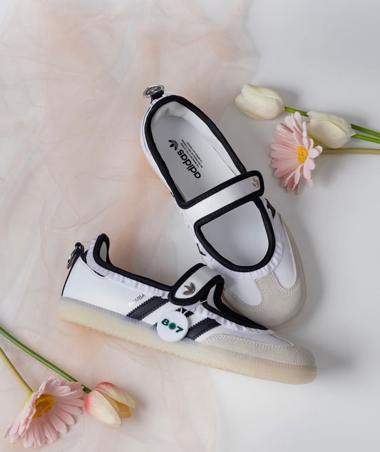 WMNs Samba Jane Ruffle Pack White Black