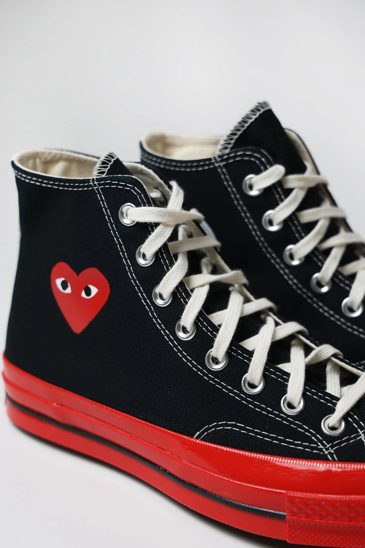 Converse Chuck Taylor All Star 70 Hi Comme des Garcons PLAY Black Red Midsole