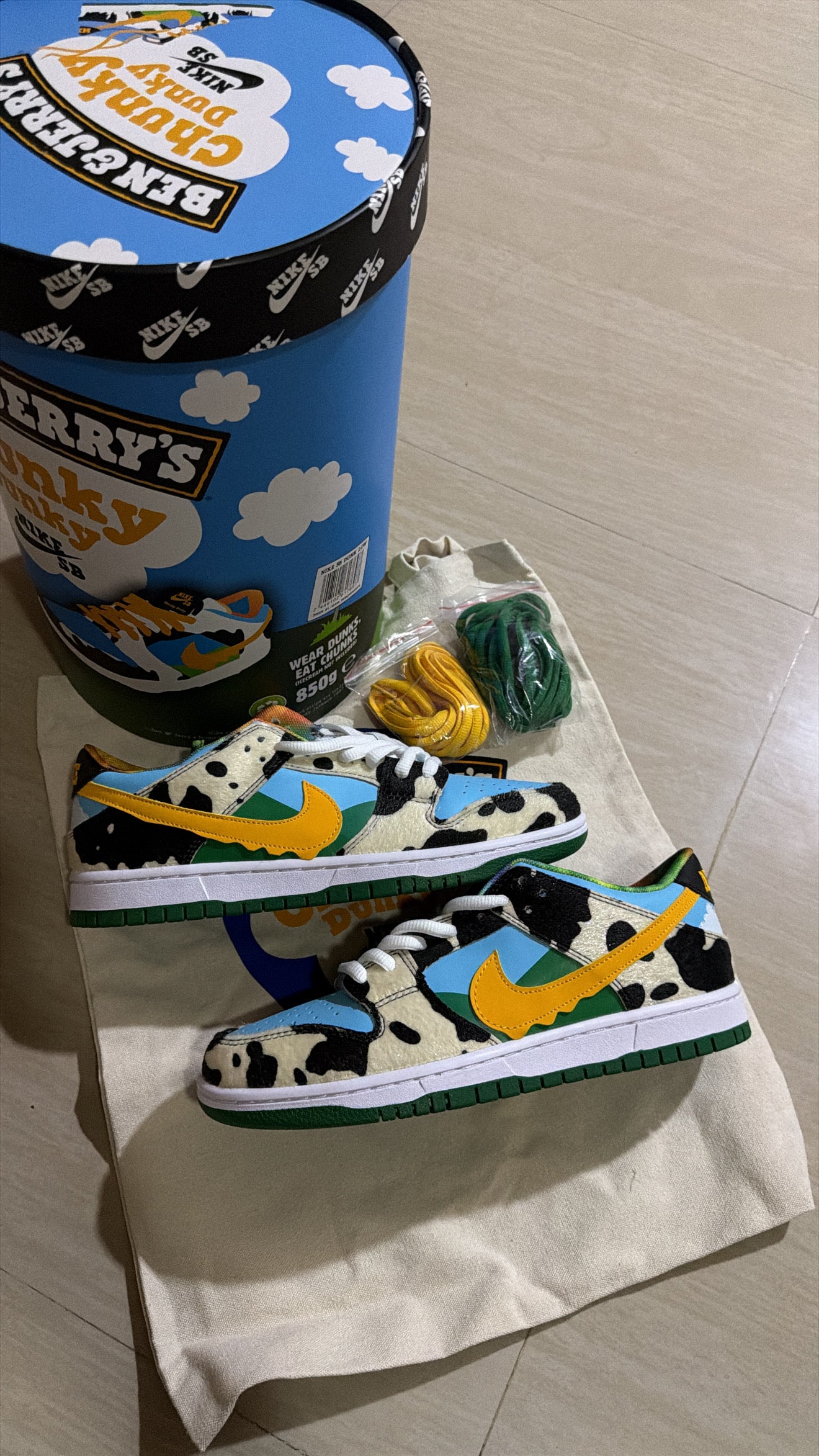 SB Dunk Low Ben & Jerry's Chunky Dunky ( Close to UA )