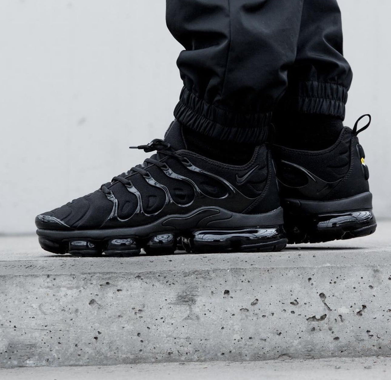 Vapormax Plus “ Triple Black “