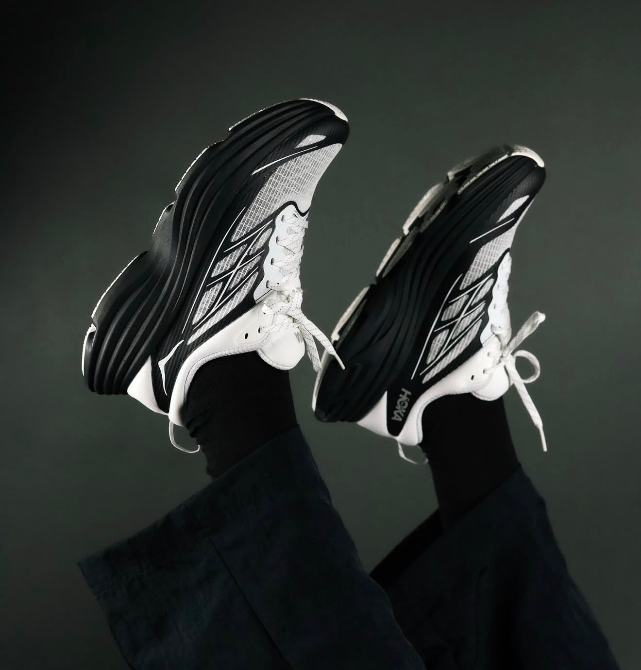 Hoka Bondi 8 TS Caged