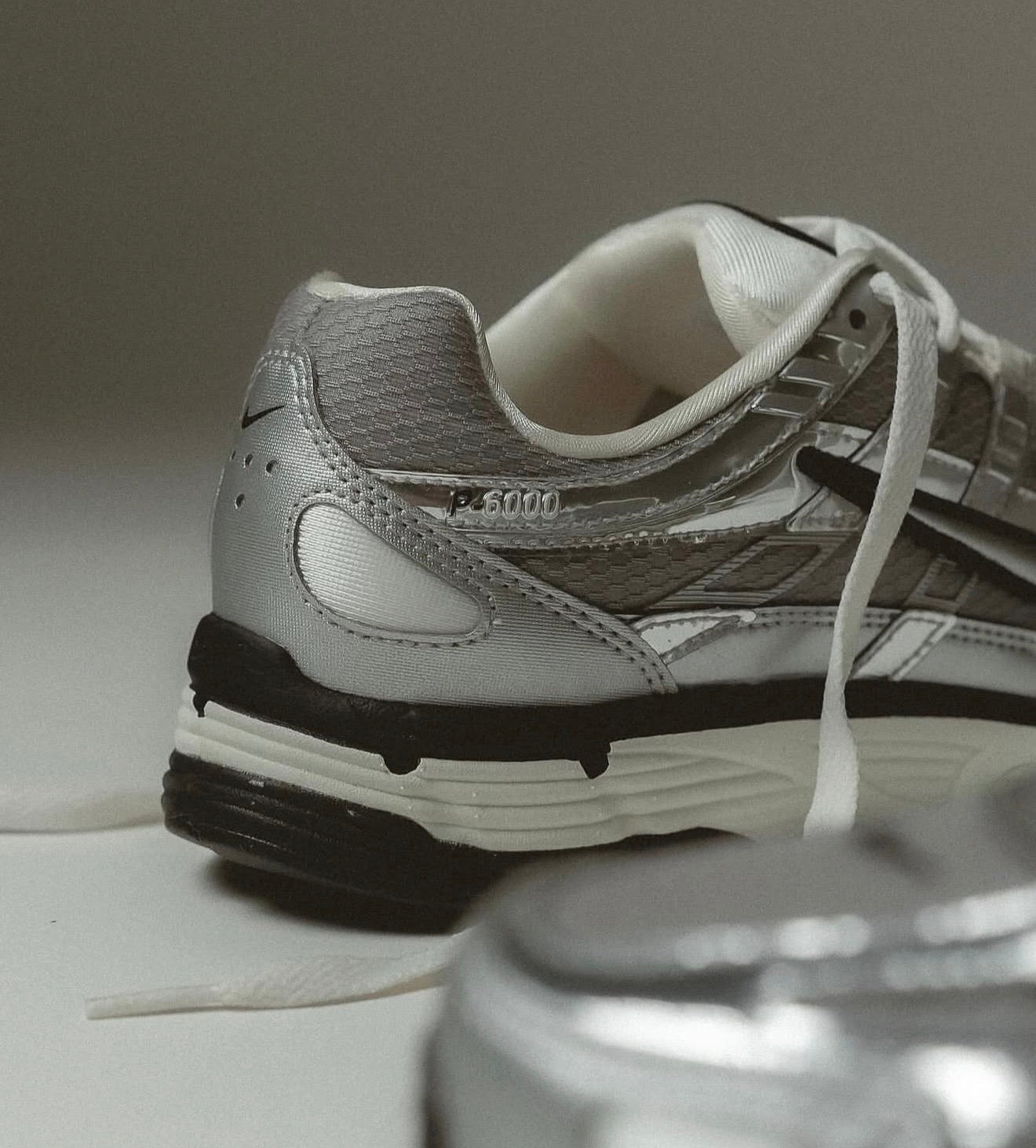 P6000 Metallic Silver