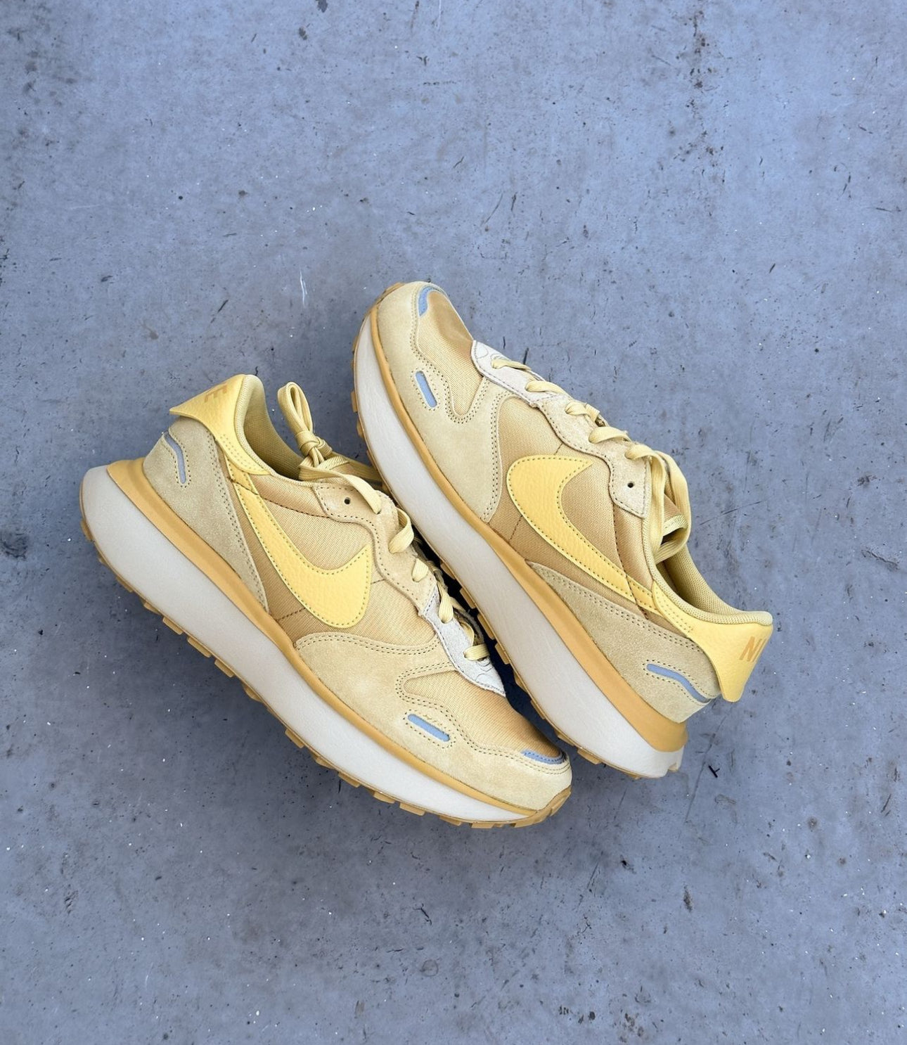 Phoenix Waffle “ Wheat Gold “