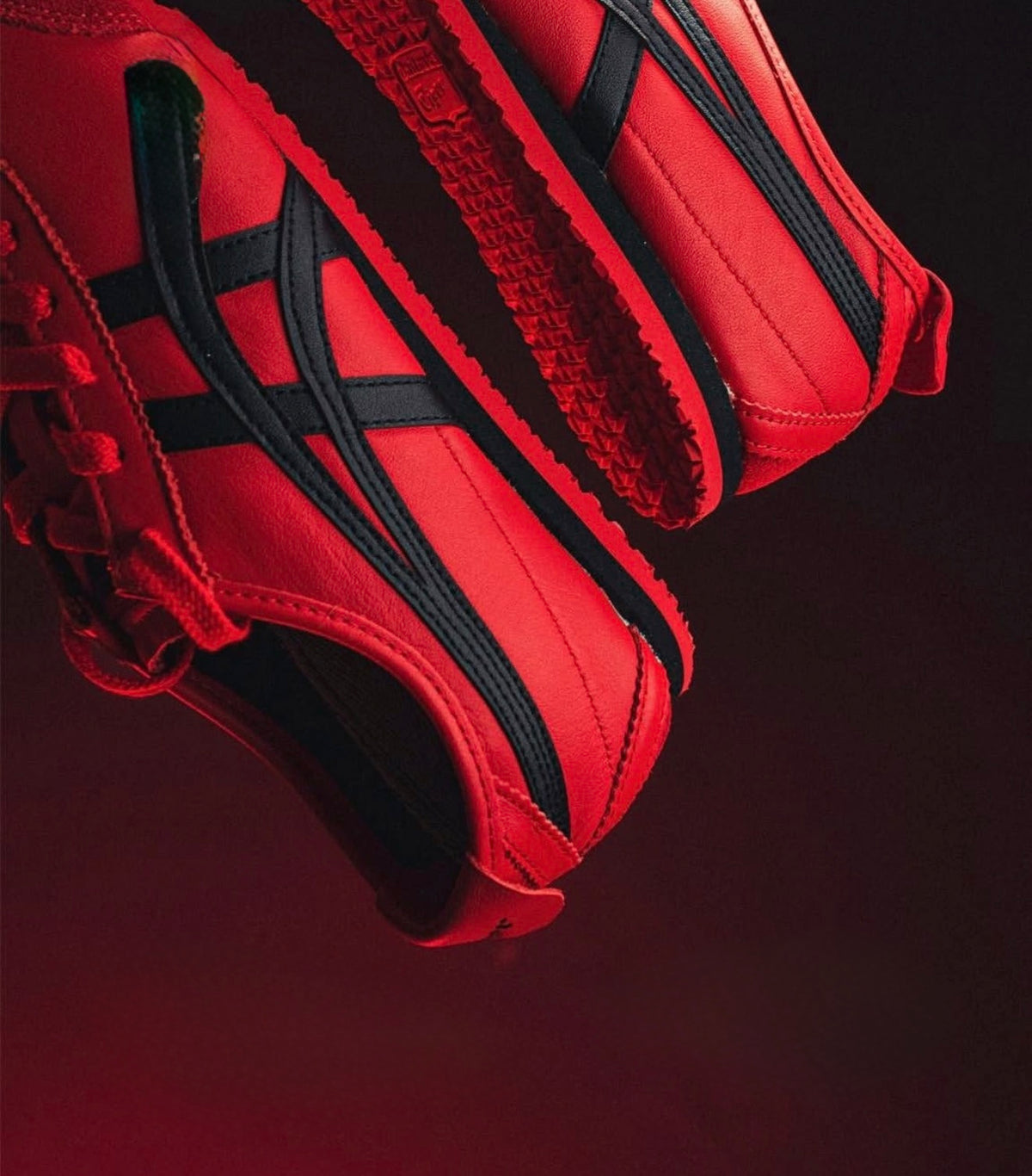 Mexico 66 Lace Up Classic Red Black