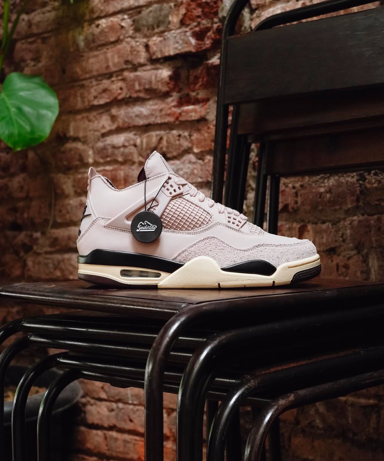 Jordan 4 Retro OG SP A Ma Maniére While You Were Sleeping ( UA )