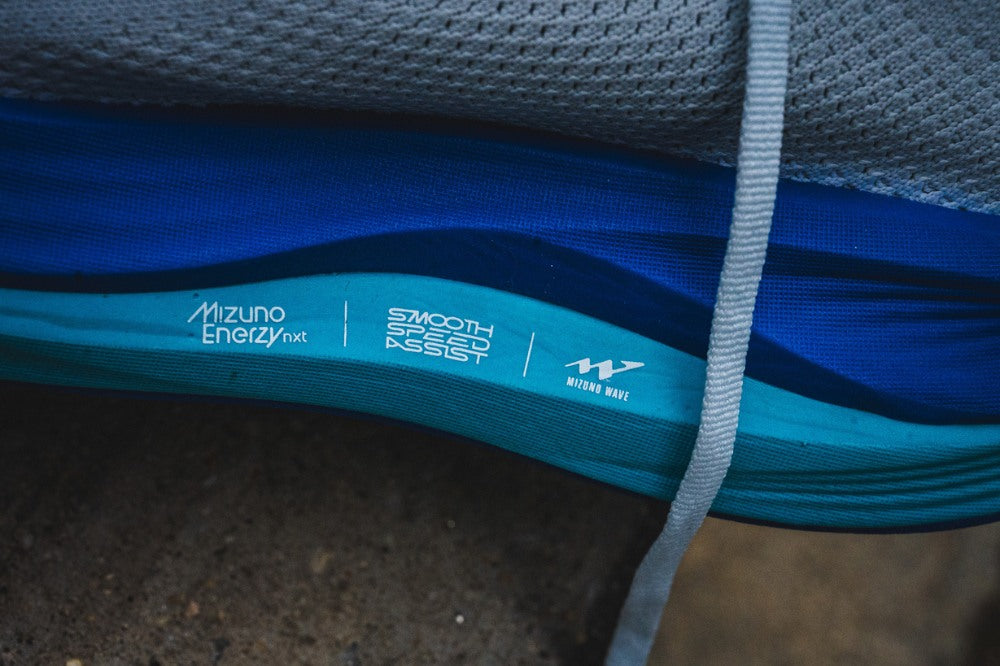 Mizuno Neo Vista