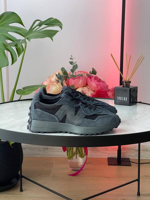 NB Balance 327 Phantom Magnet
