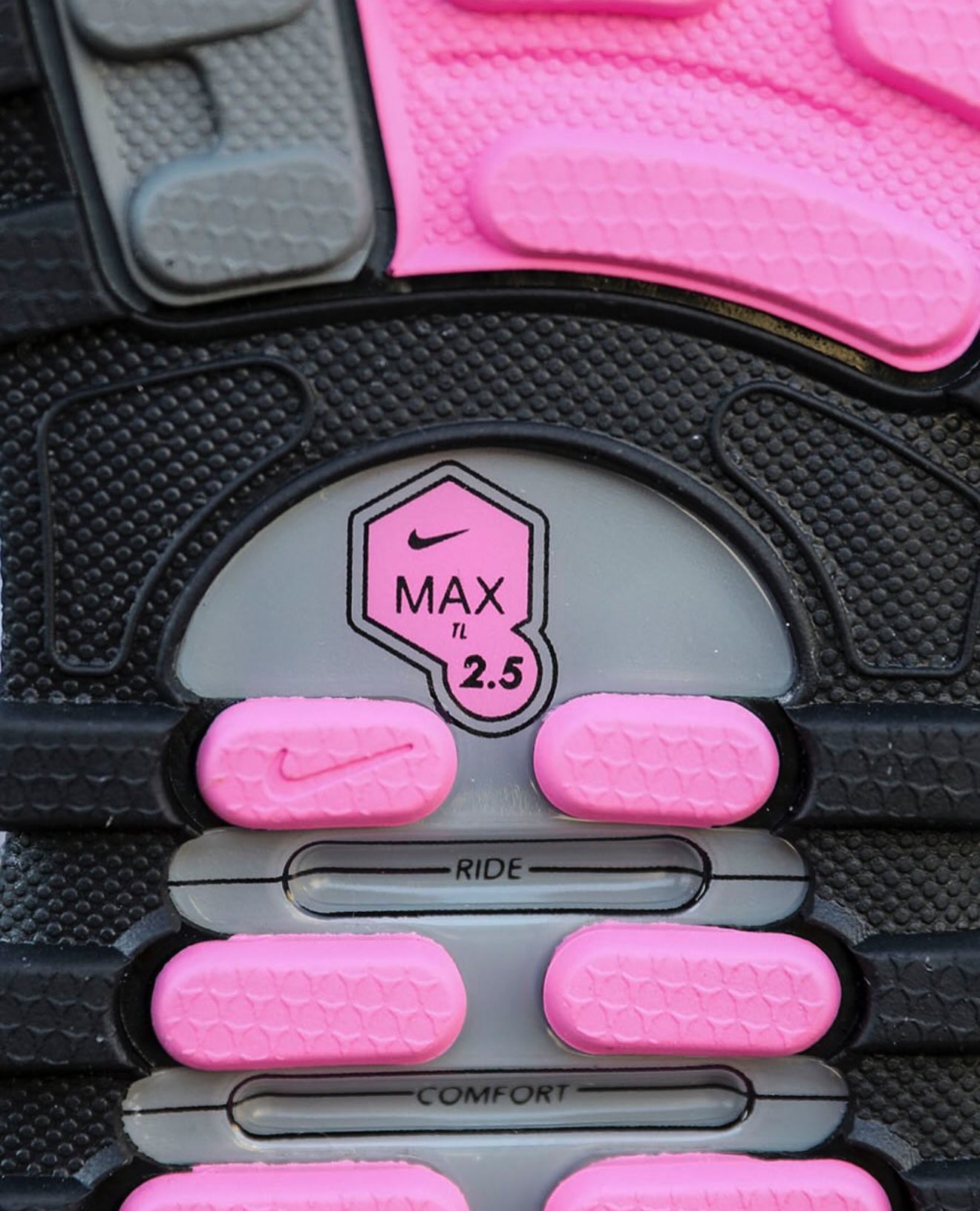 WMNs Airmax TL 2.5 White Playful Pink
