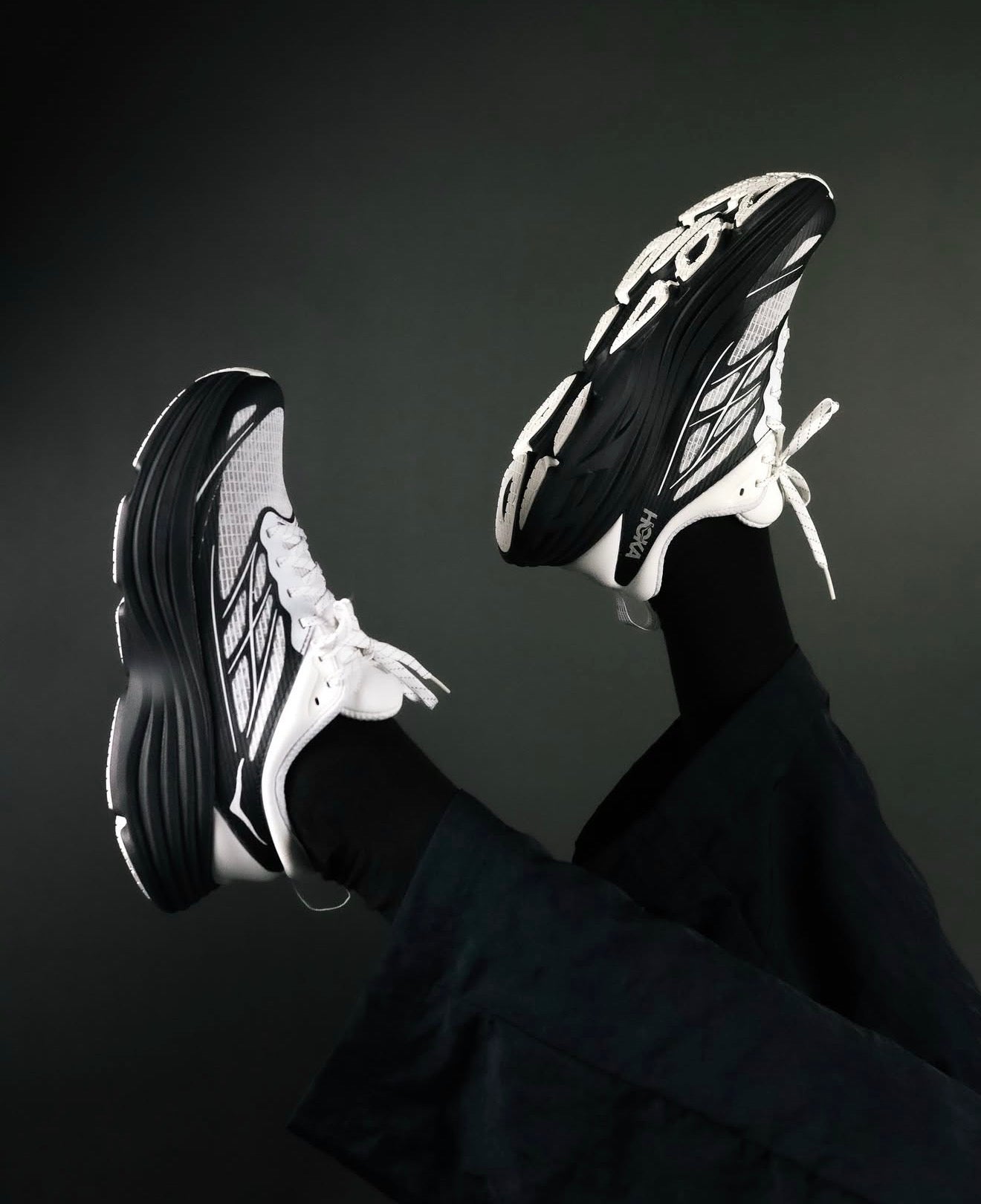 Hoka Bondi 8 TS Caged