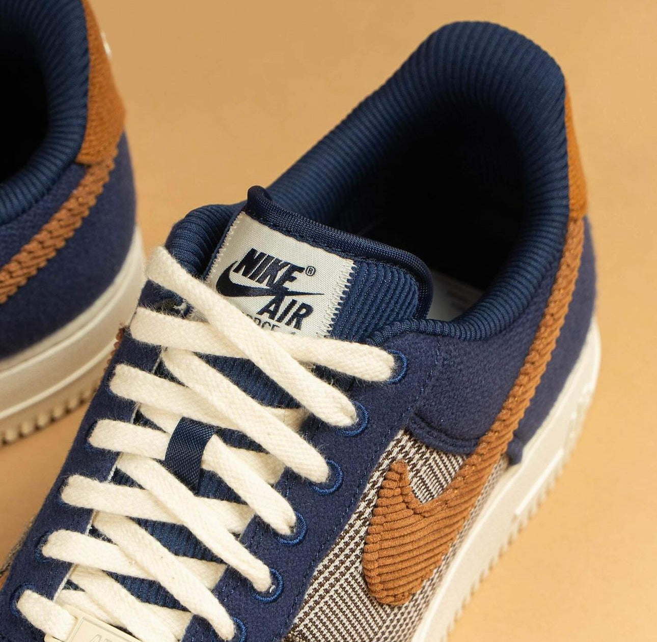 Airforce 1 Low PRM Tweed Midnight Navy Corduroy