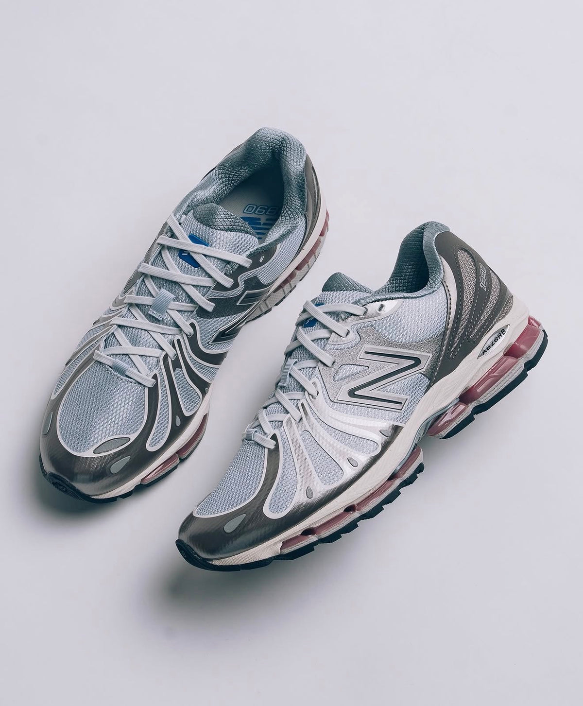 NB Balance 1890 Dark Silver Metallic Granite