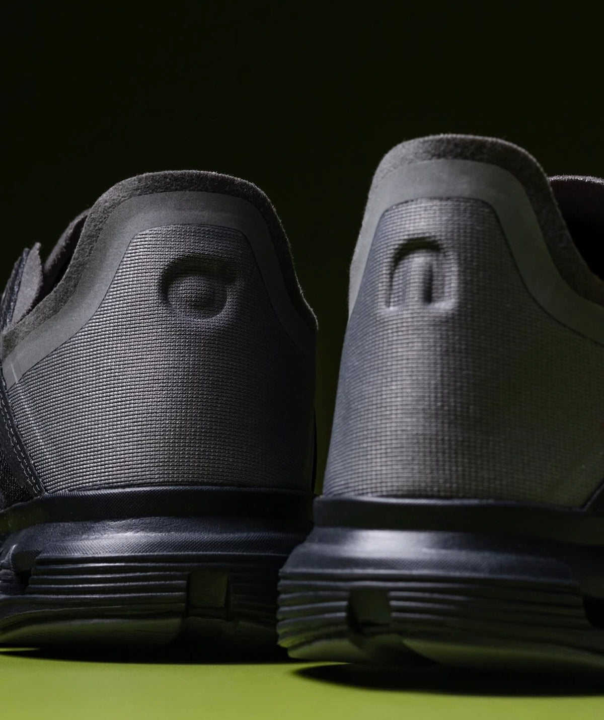 On Running Cloud 6 Coast Black